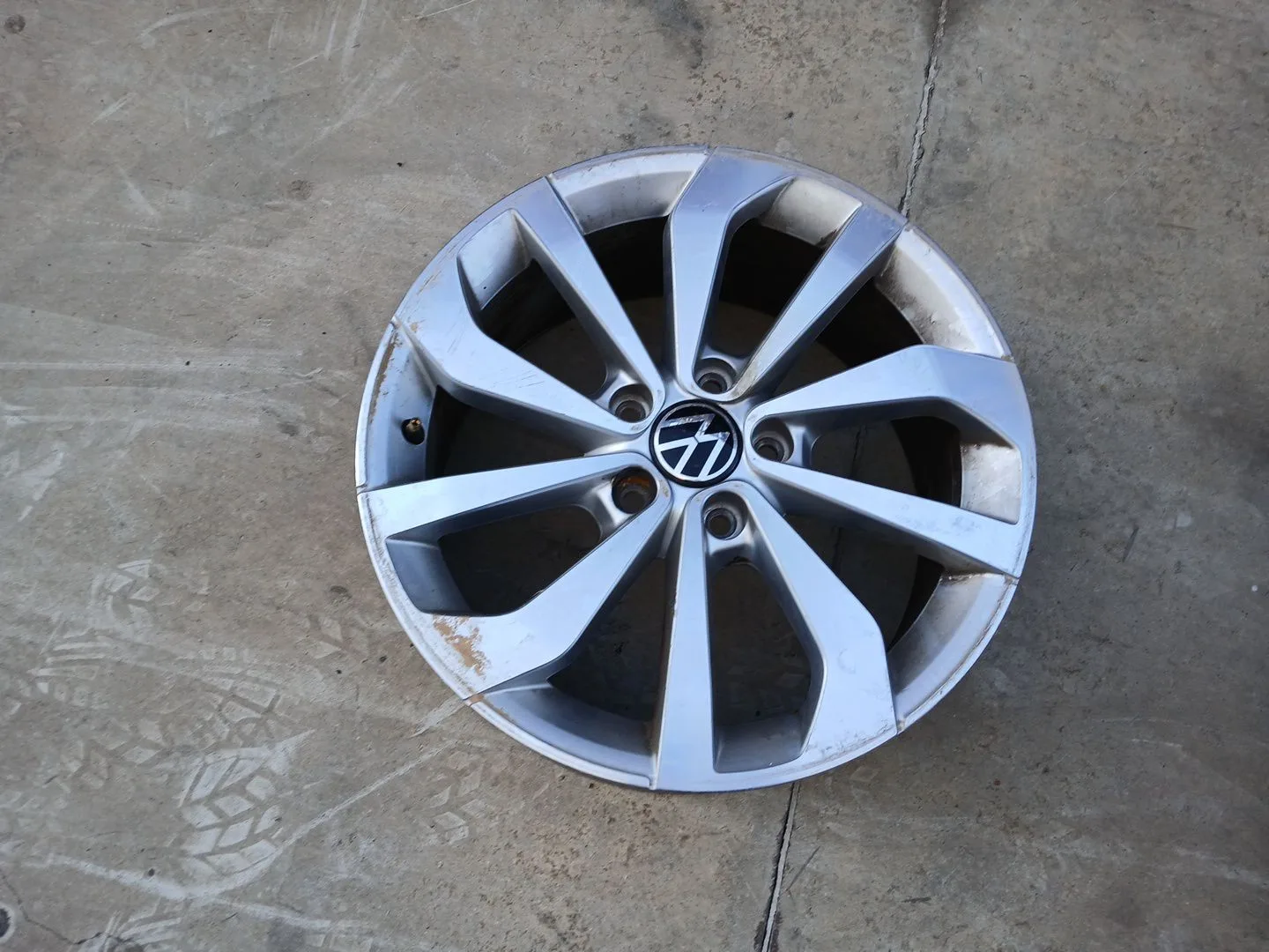 Llanta para Volkswagen T-Roc (A11, D11)