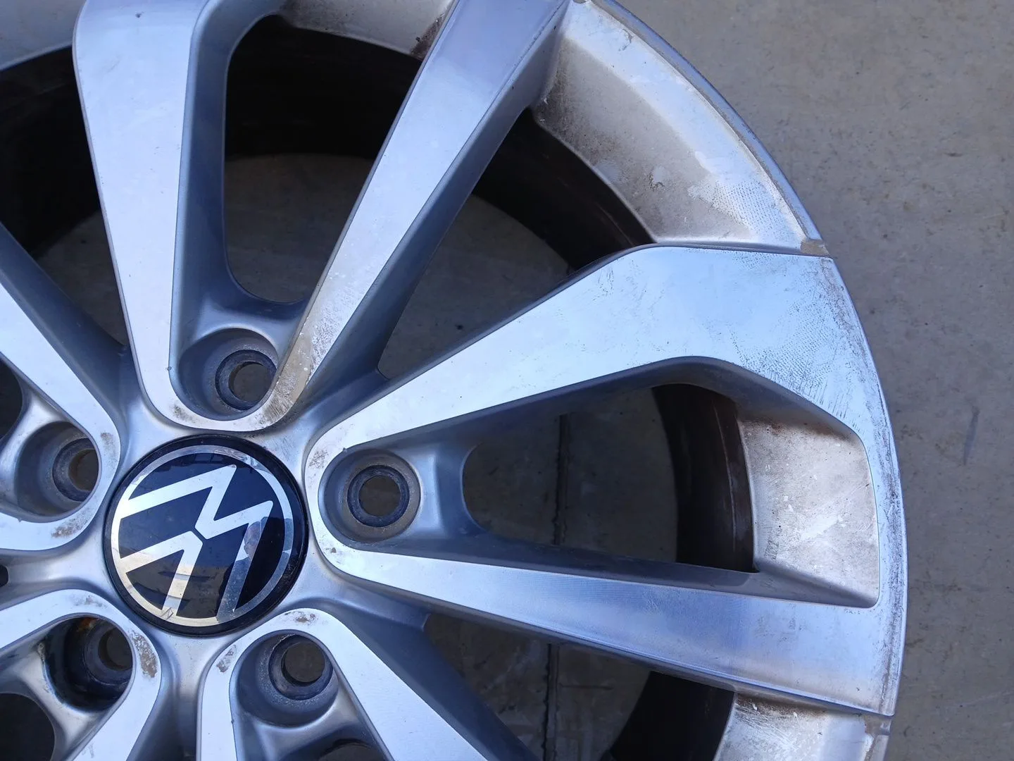 Llanta para Volkswagen T-Roc (A11, D11)