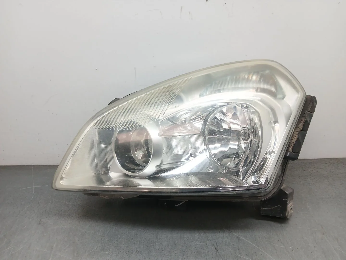 Faro Izquierdo para Nissan Qashqai I (J10, Nj10)