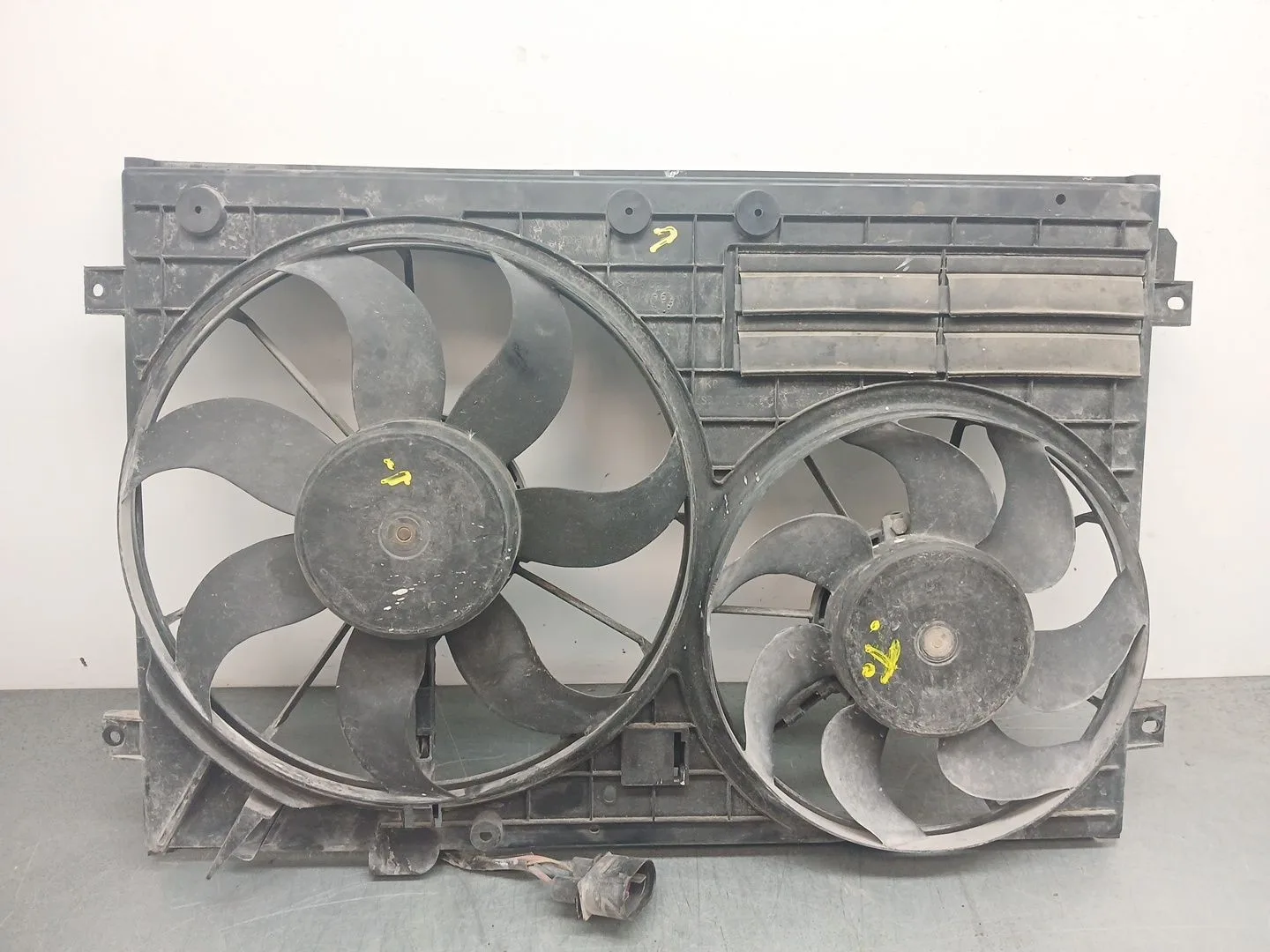 Electroventilador para Volkswagen Passat B6 (3C2)