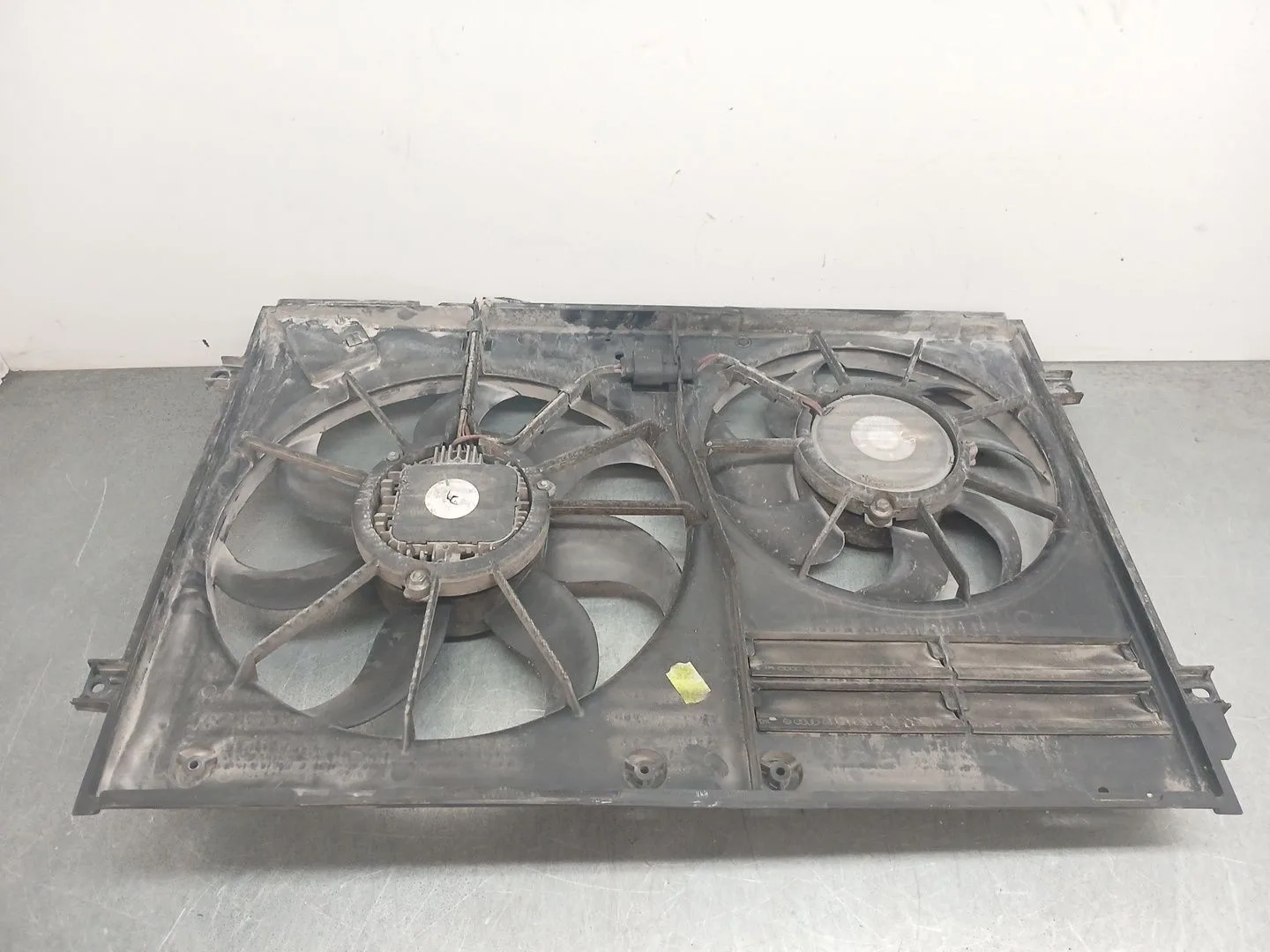 Electroventilador para Volkswagen Passat B6 (3C2)