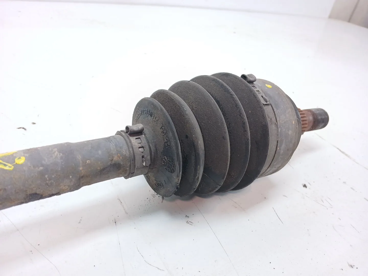 Transmision Trasera Izquierda para Mercedes-Benz Clase M (W164)