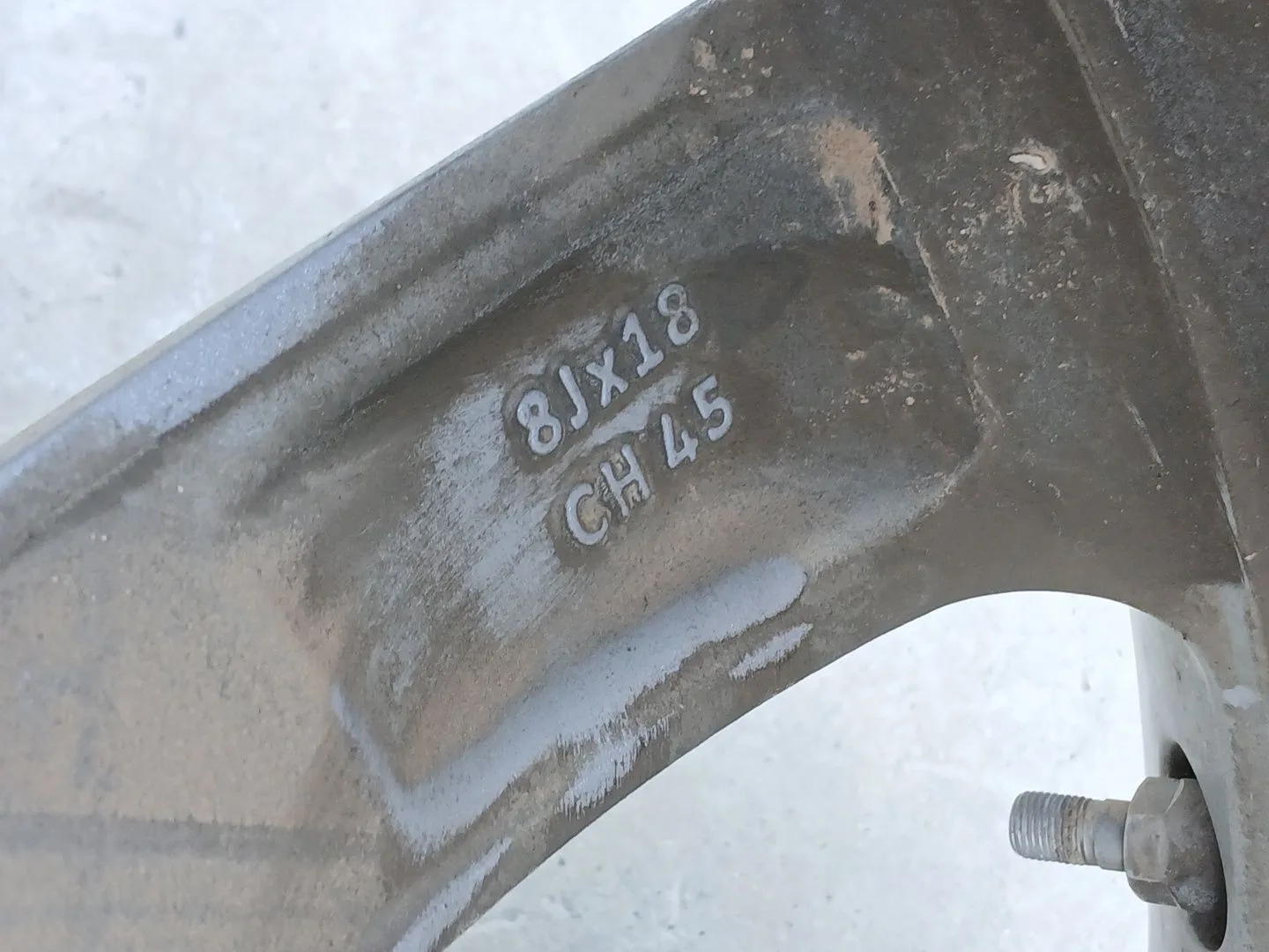 Llanta para Jaguar E-Pace (X540)