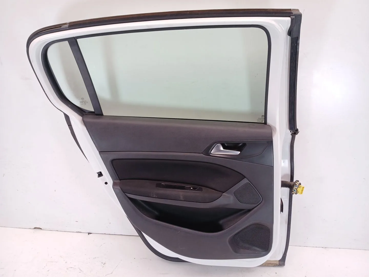 Puerta Trasera Izquierda para Peugeot 308 Ii (Lb_, Lp_, Lw_, Lh_, L3_)