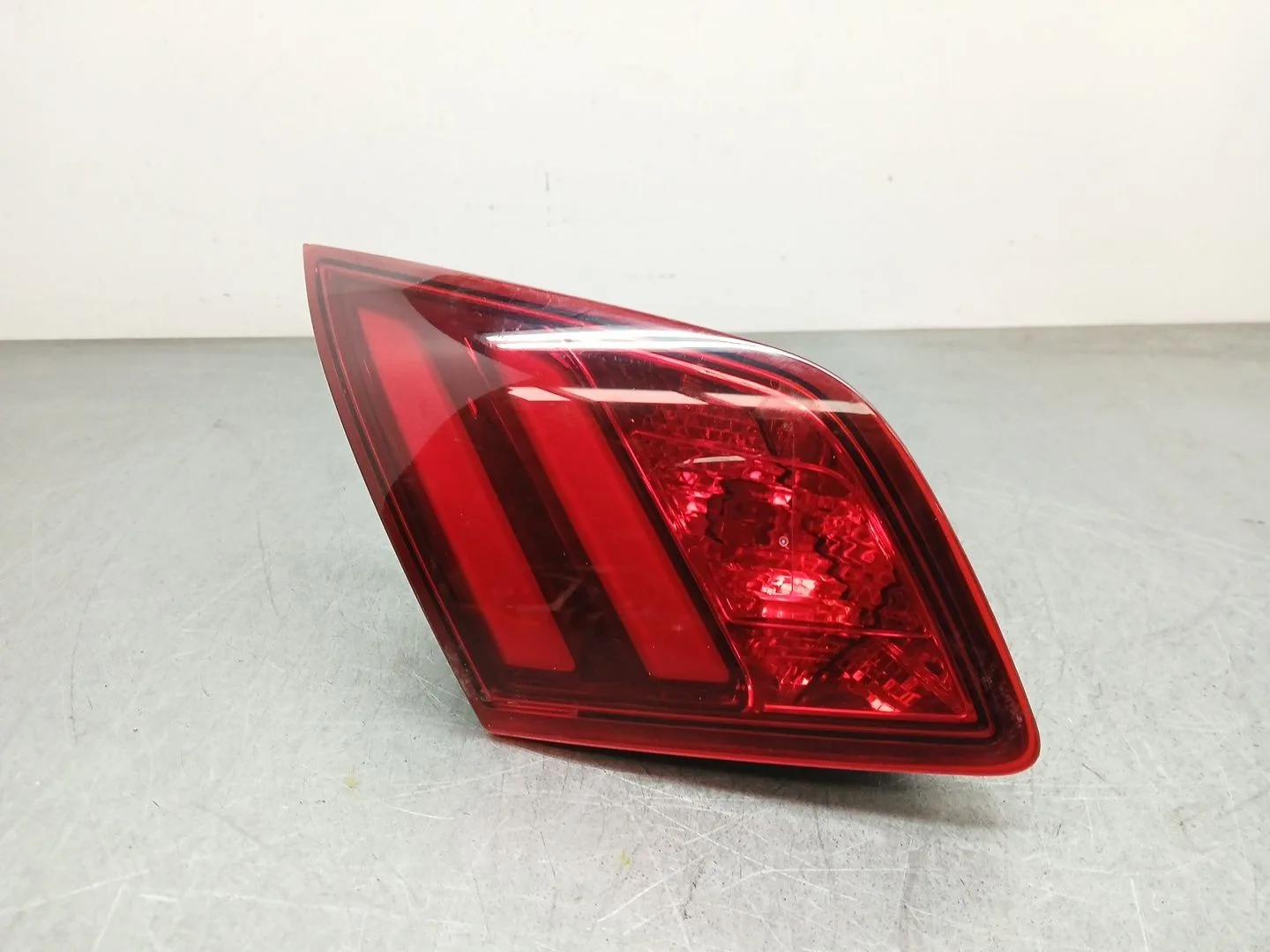 Piloto Trasero Izquierdo Interior para Peugeot 308 Ii (Lb_, Lp_, Lw_, Lh_, L3_)