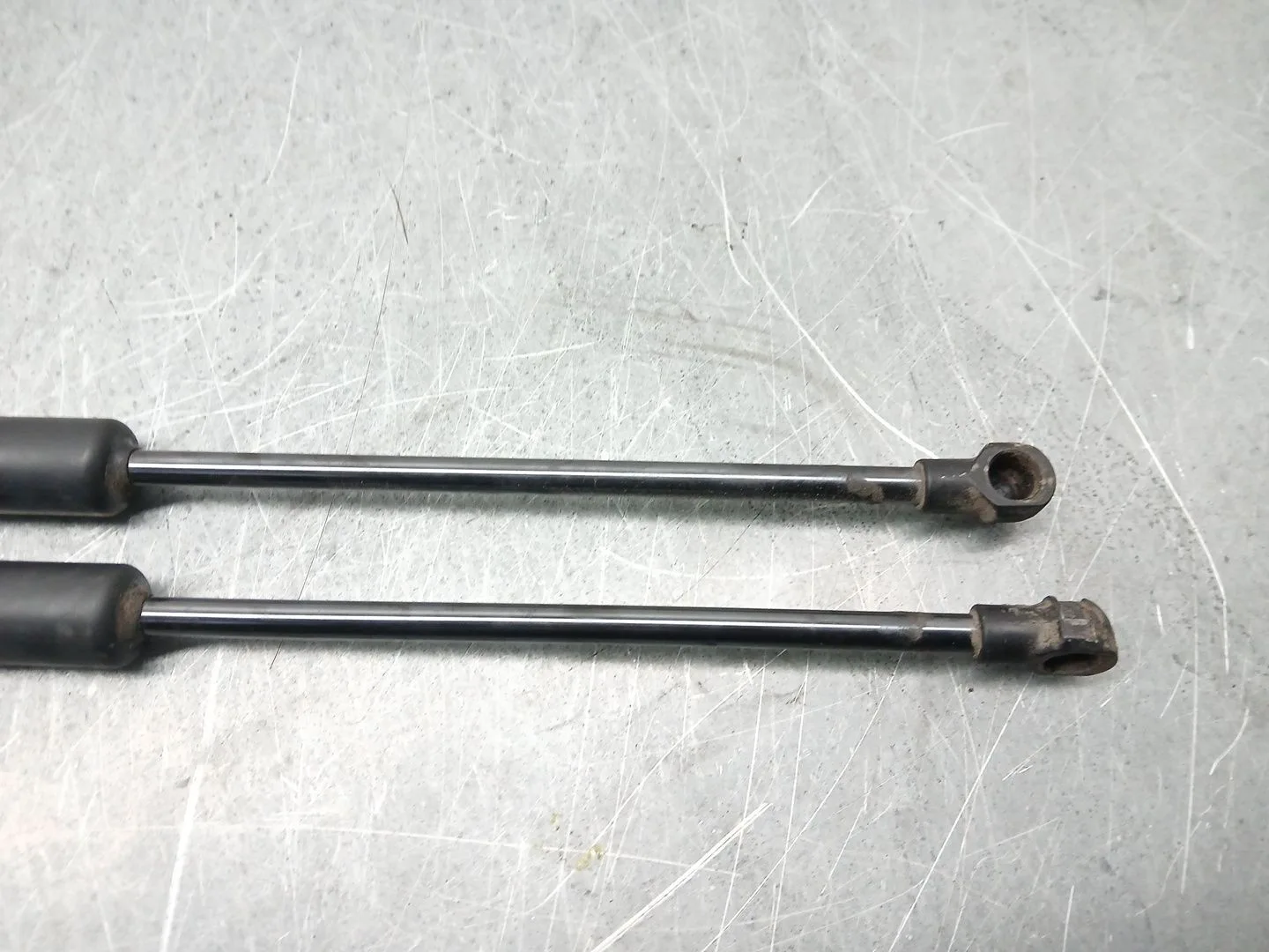 Amortiguadores Maletero / Porton para Renault Kadjar (Ha_, Hl_)