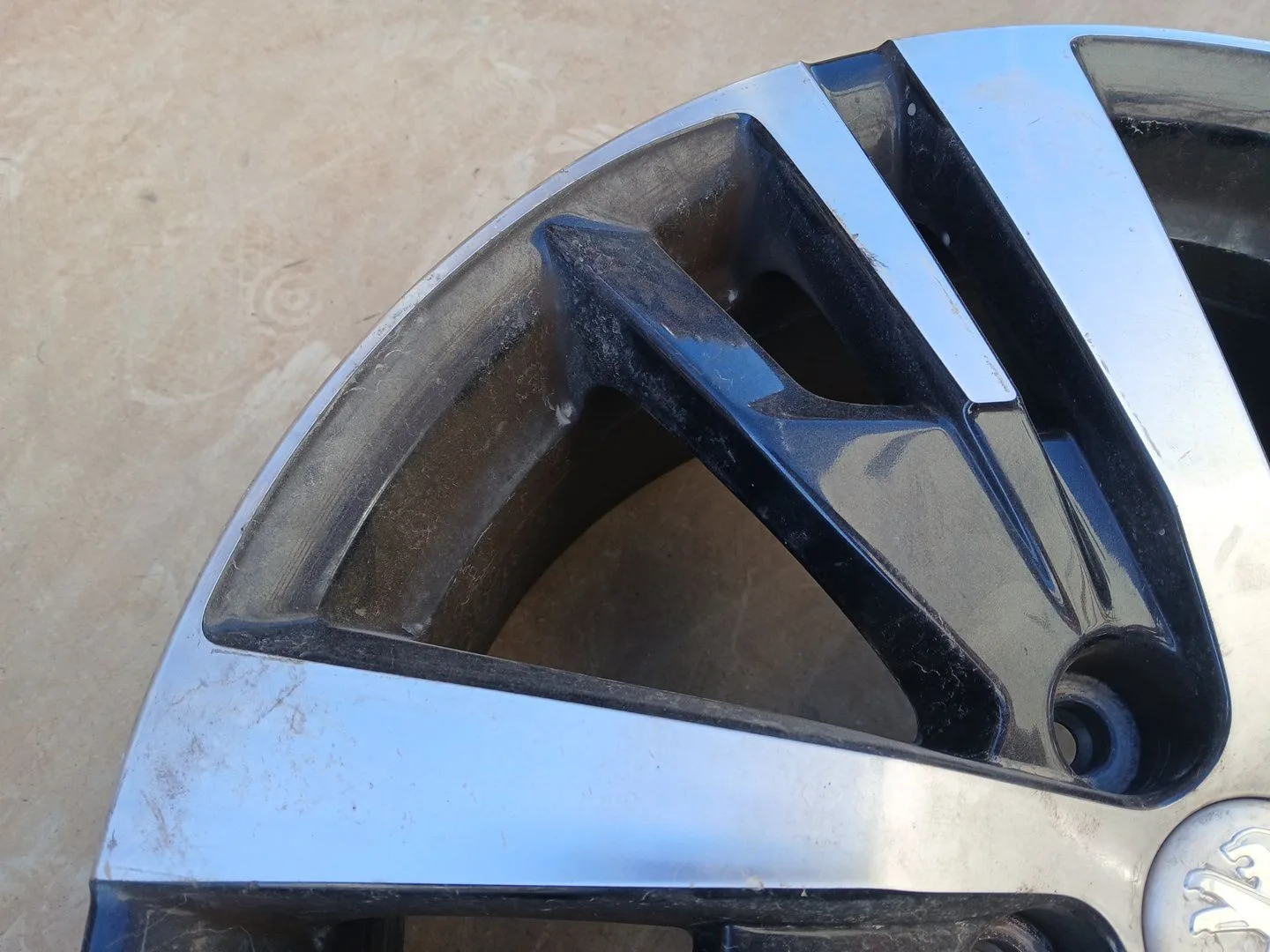 Llanta para Peugeot 3008 Ii Suv (Mc_, Mr_, Mj_, M4_)