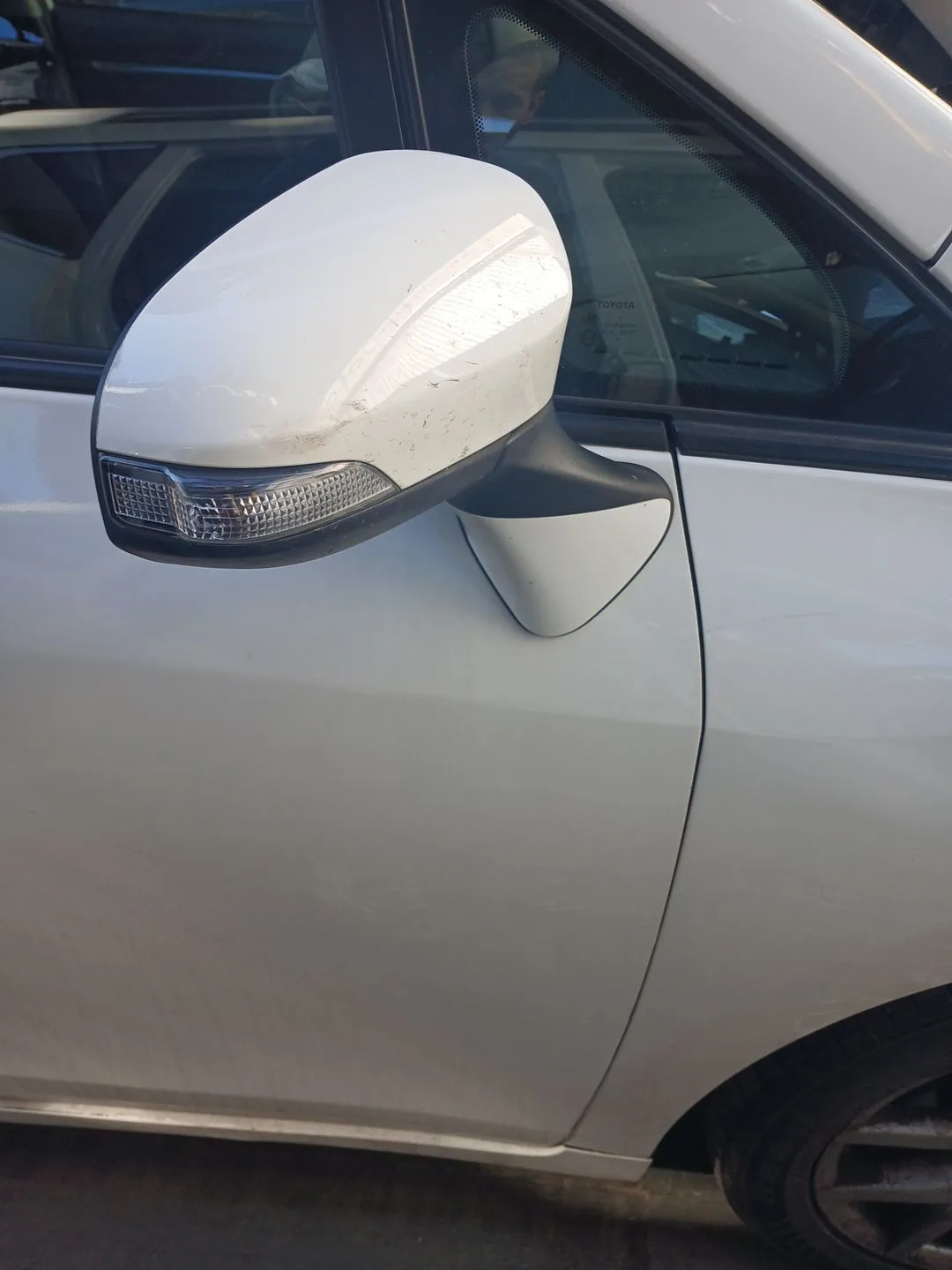 Retrovisor Derecho para Toyota Verso (_R2_)