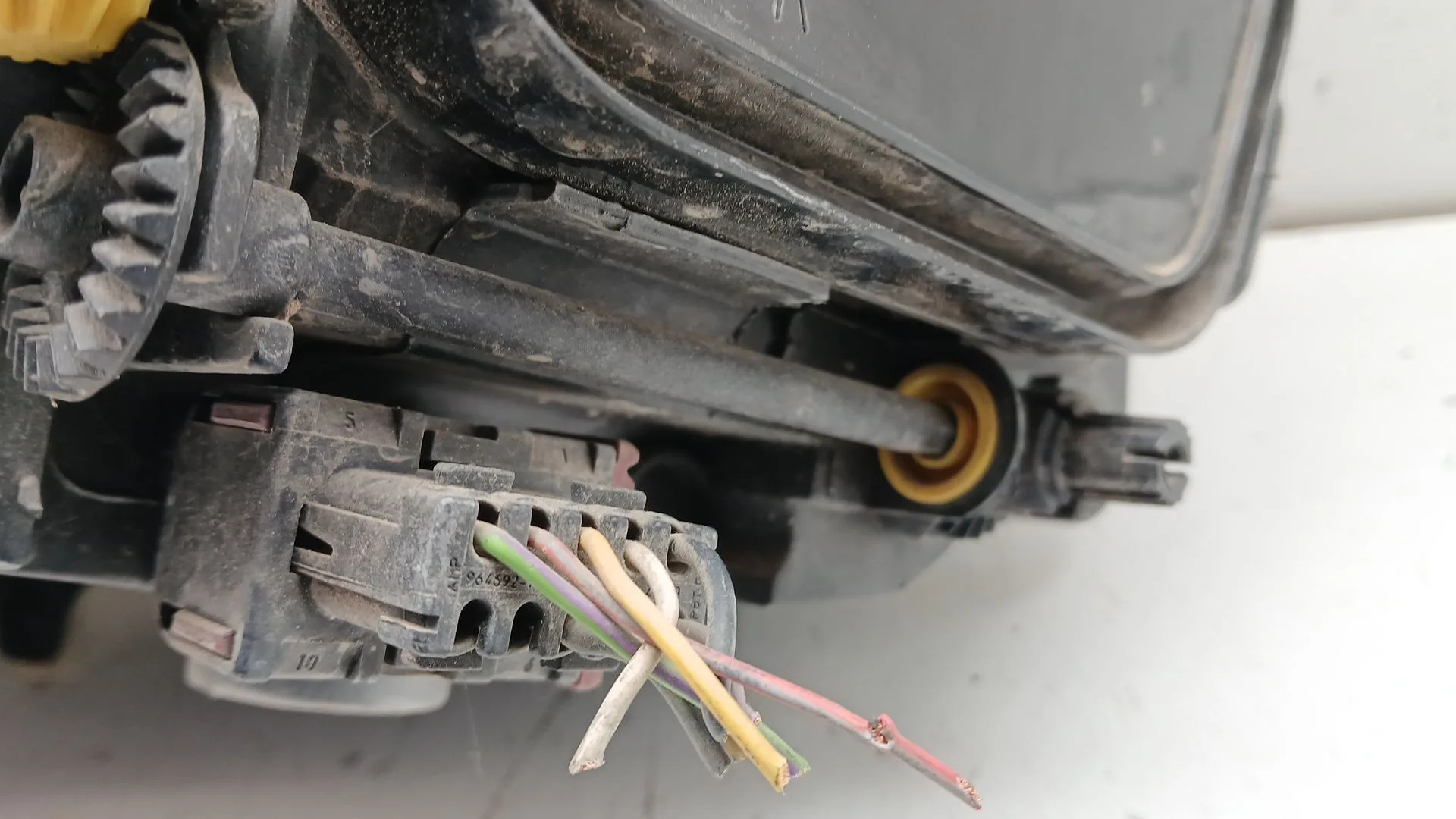 Faro Derecho para Opel Corsa D (S07)