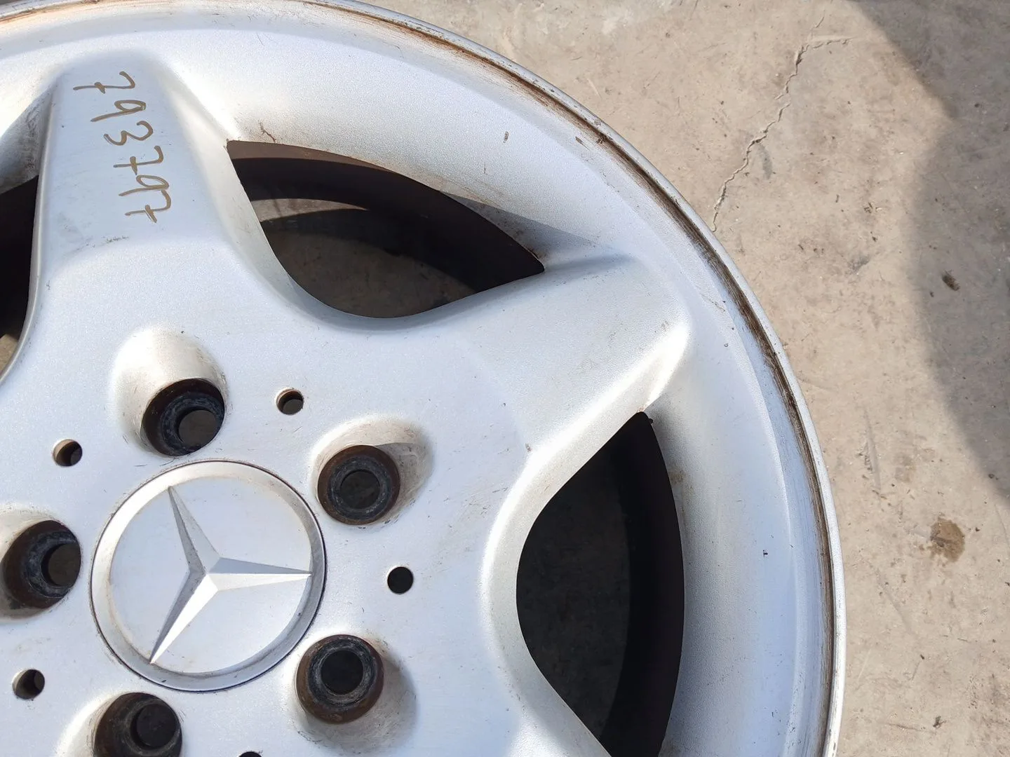 Llanta para Mercedes-Benz Clase M (W163)