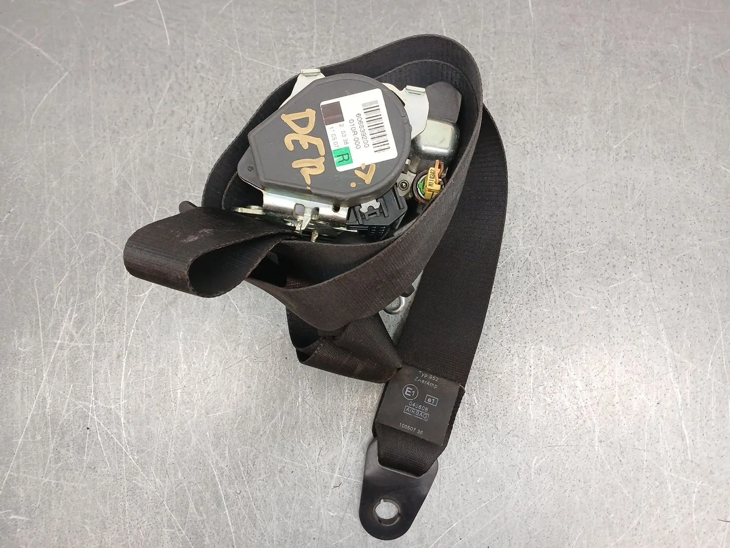 Pretensor Airbag Derecho para Ford Mondeo Ber. (Ca2)