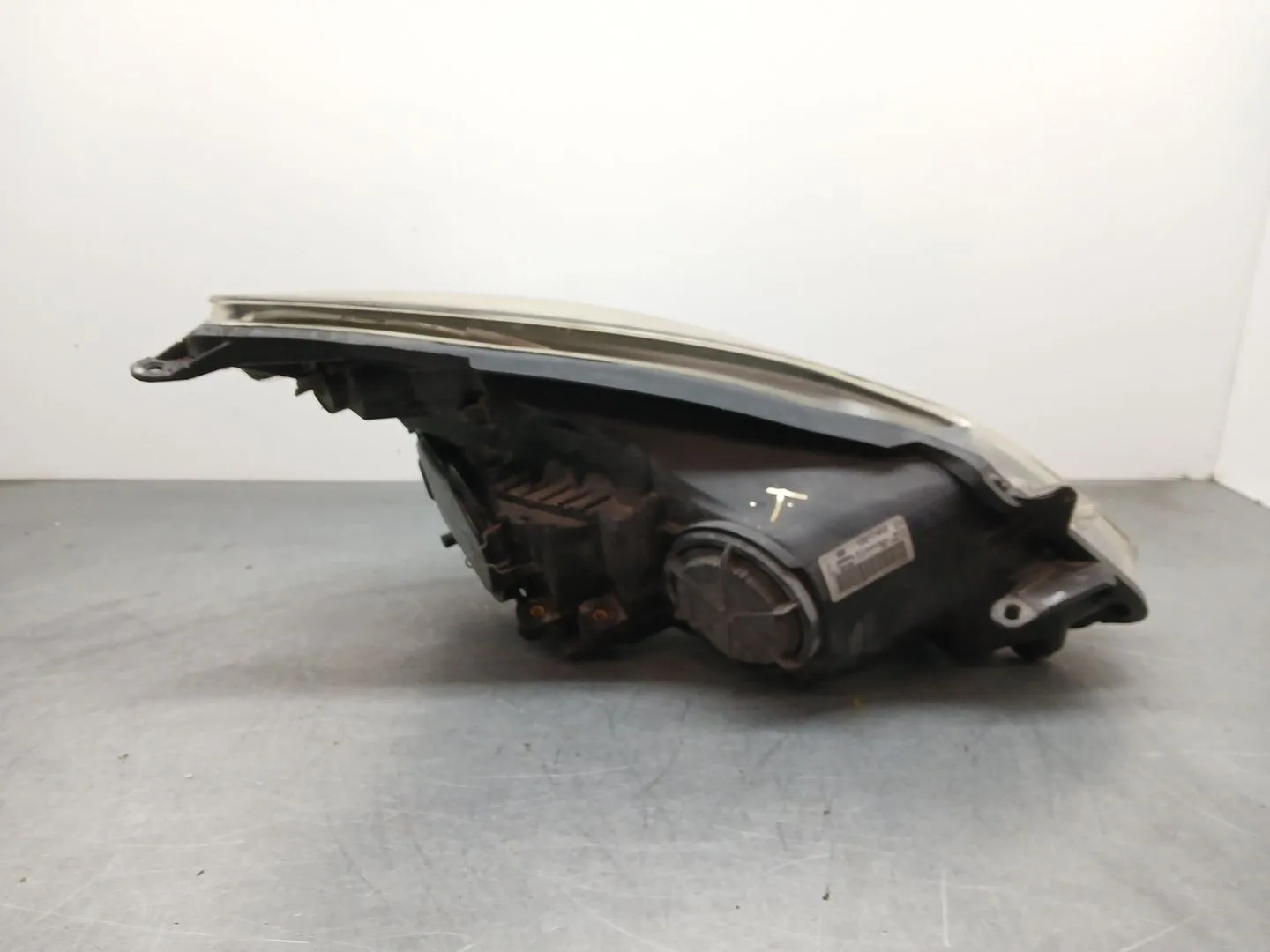 Faro Izquierdo para Opel Corsa D (S07)