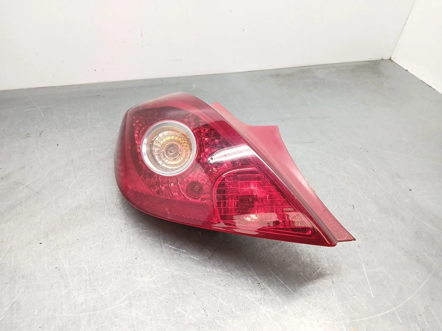 Piloto Trasero Izquierdo para Opel Corsa D (S07)