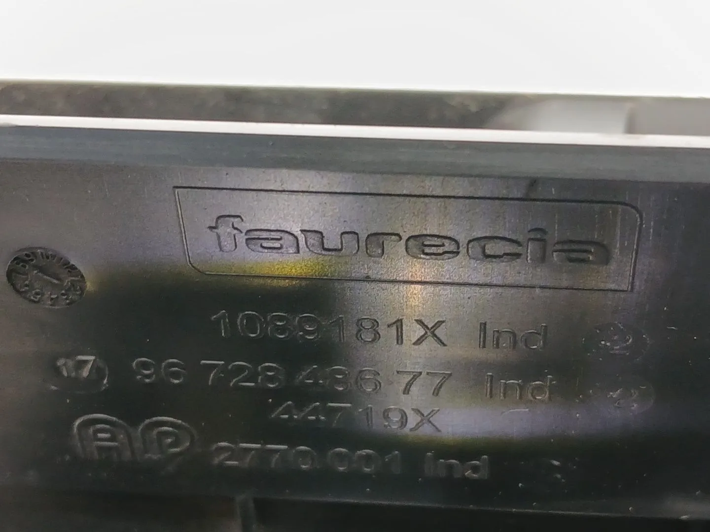 Aireador para Peugeot 208 I (Ca_, Cc_)