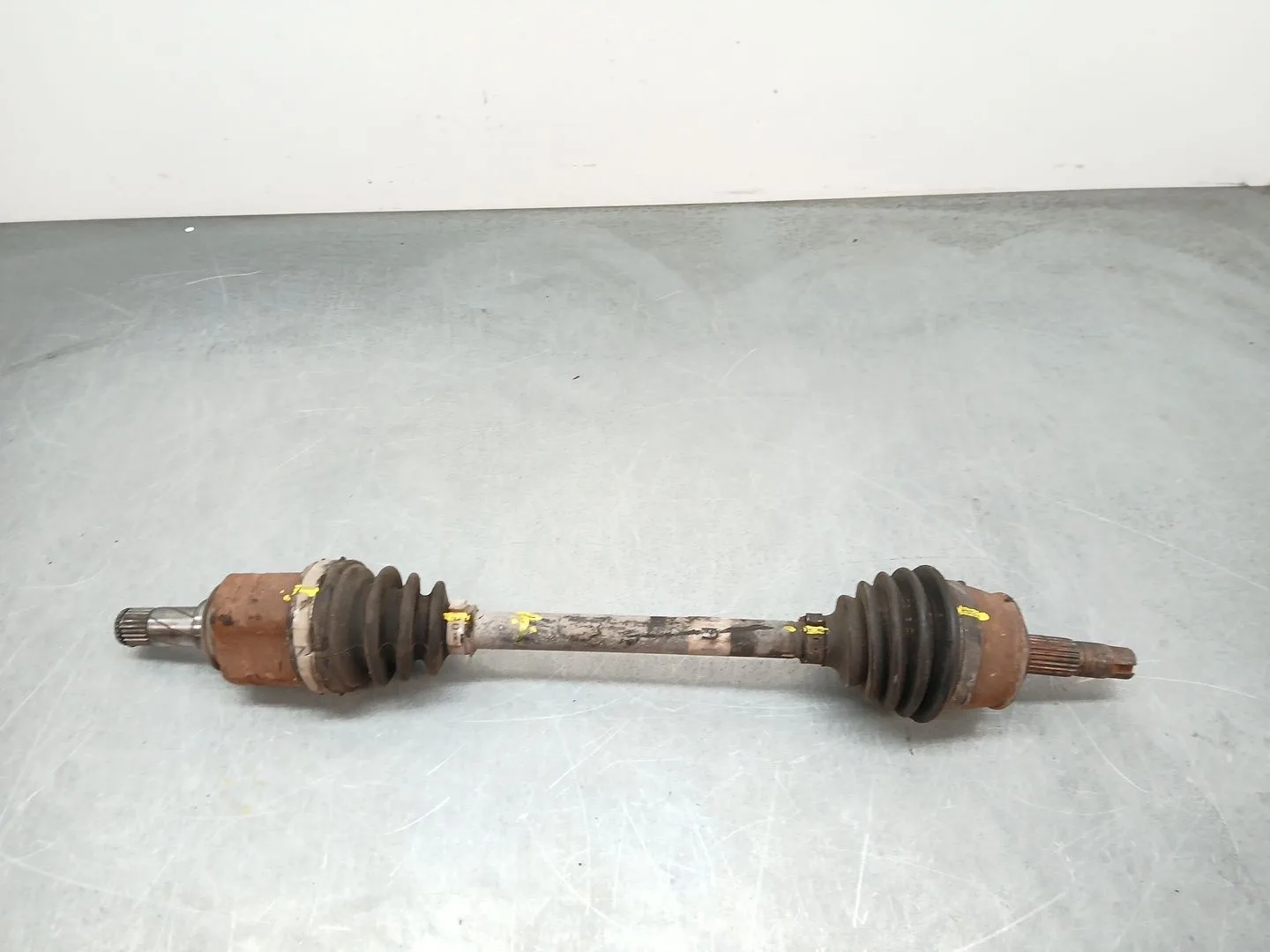Transmision Delantera Izquierda para Opel Corsa D (S07)