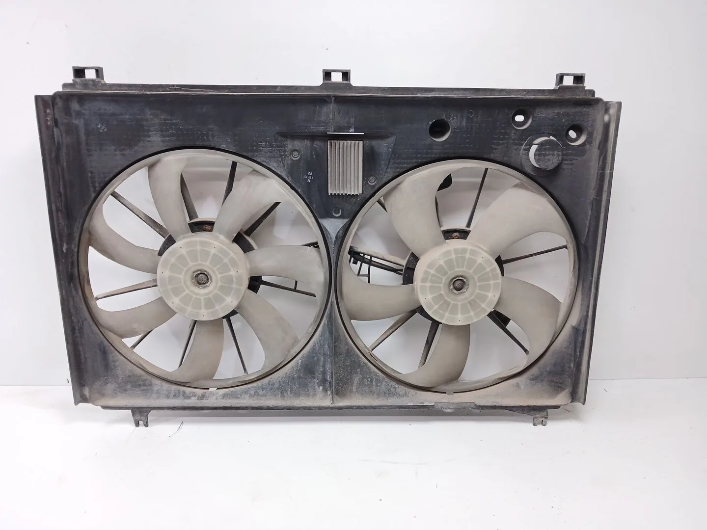 Electroventilador para Lexus Ls (Usf4/Uvf4)