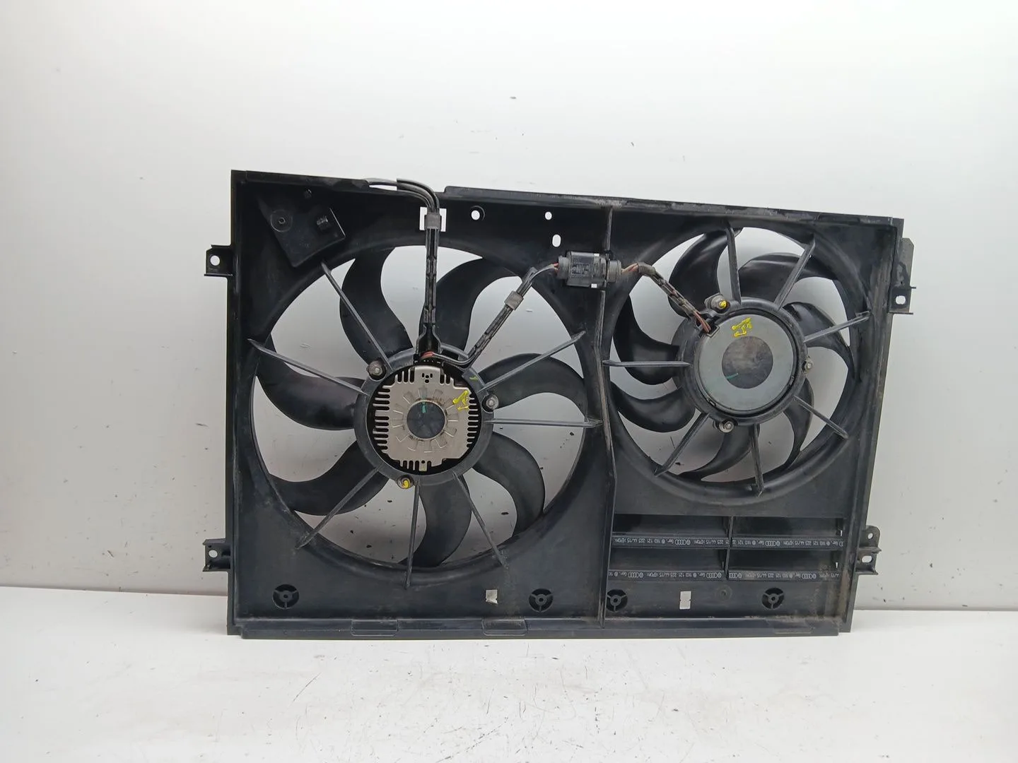 Electroventilador para Skoda Yeti (5L)