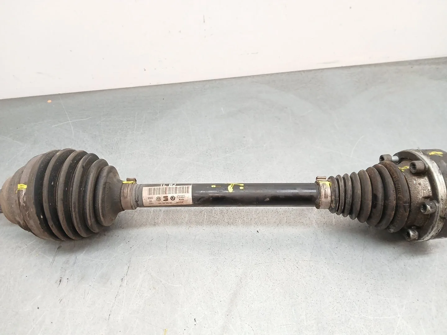 Transmision Delantera Izquierda para Skoda Yeti (5L)