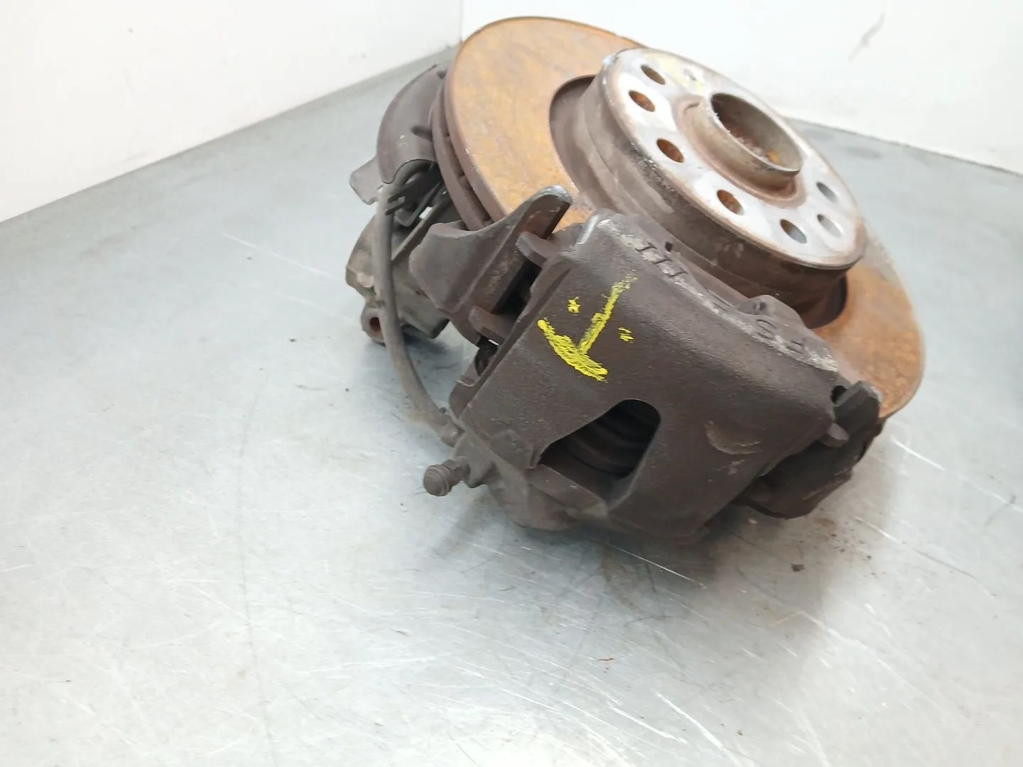 Mangueta Delantera Izquierda para Skoda Yeti (5L)
