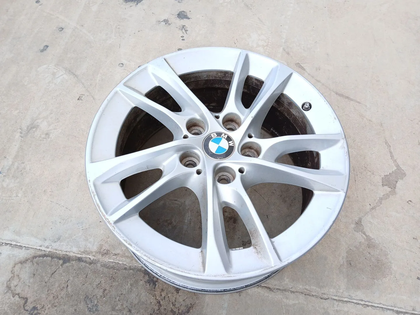 Llanta para Bmw 1 (F40)
