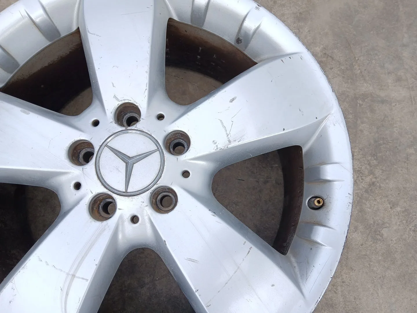 Llanta para Mercedes-Benz Clase M (W164)