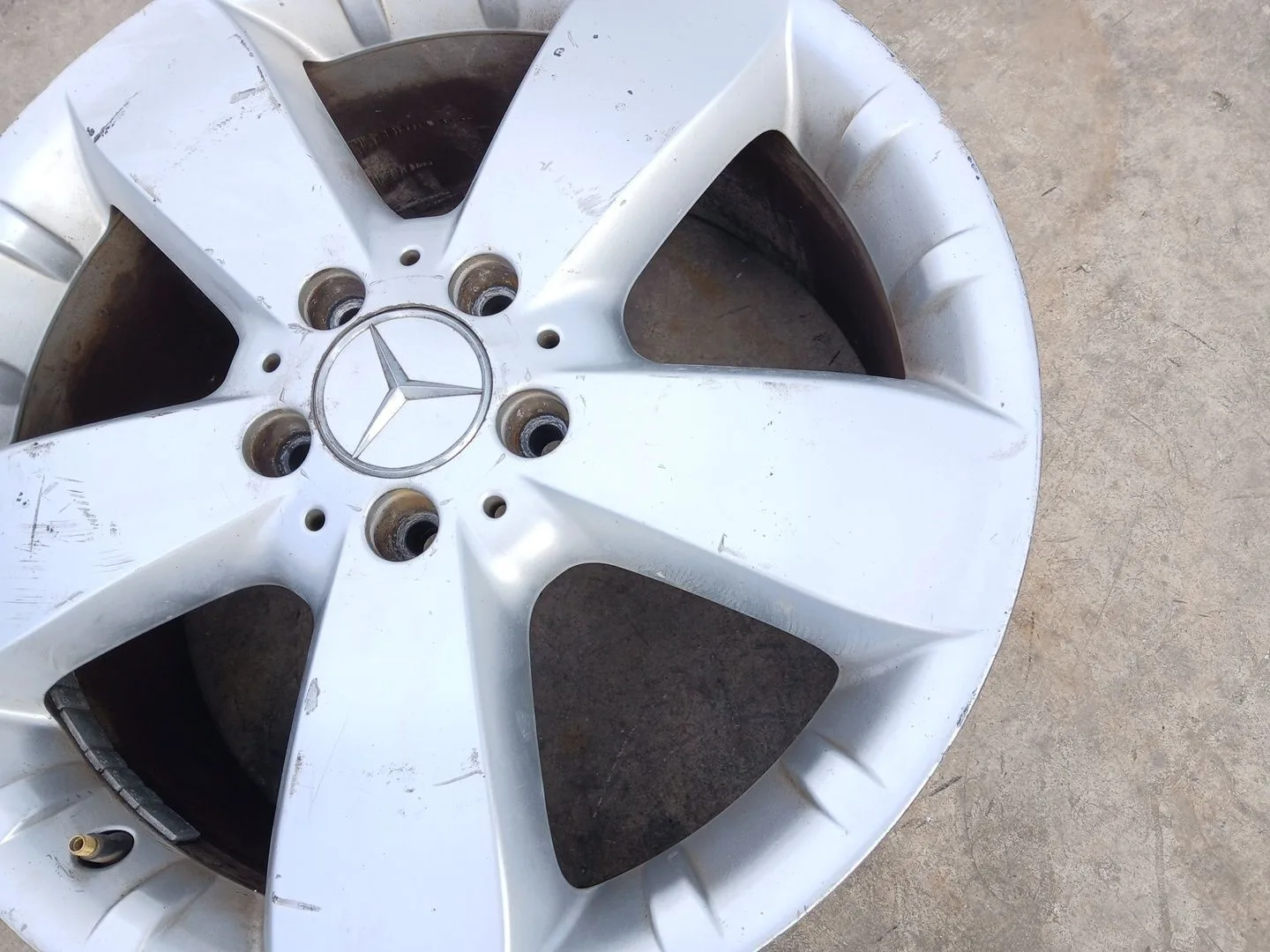 Llanta para Mercedes-Benz Clase M (W164)