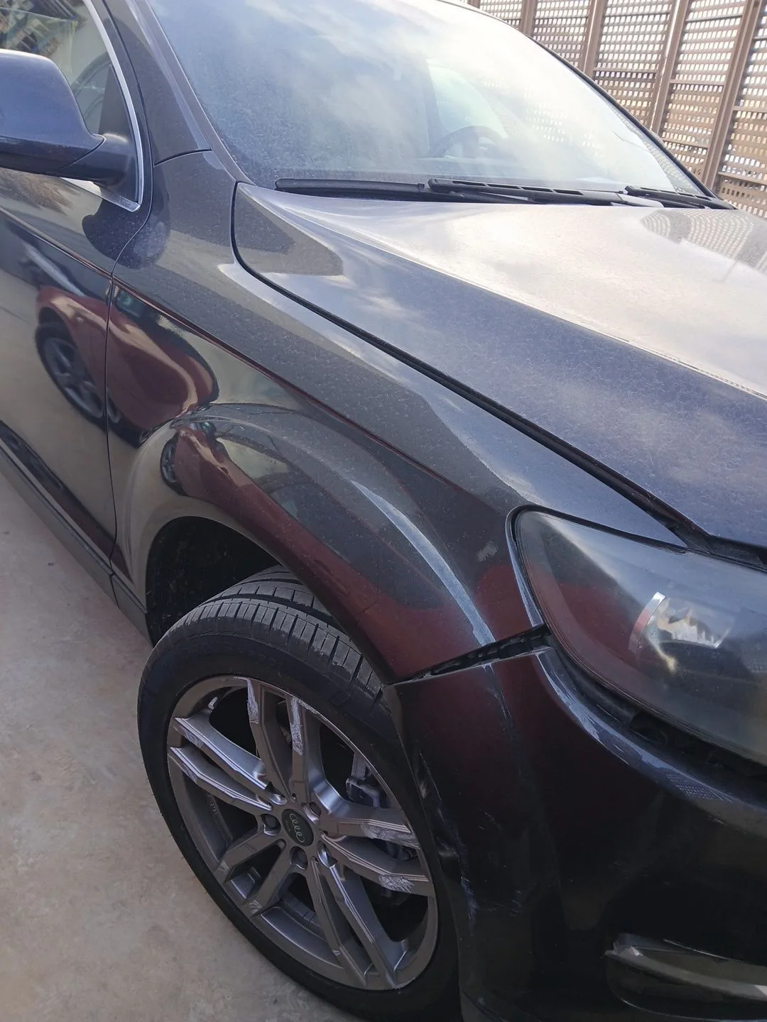 Aleta Delantera Derecha para Audi Q7 (4Lb)