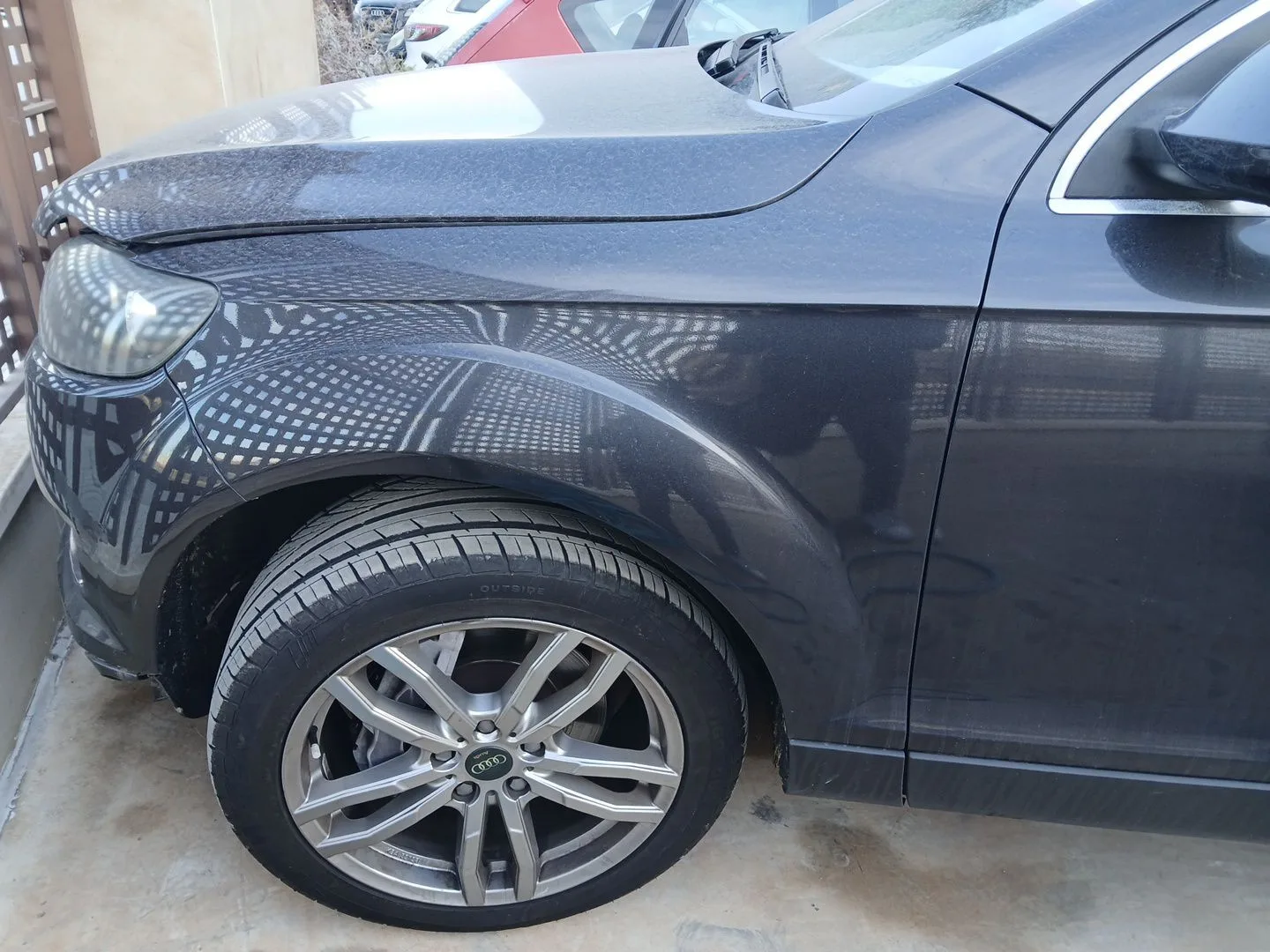 Aleta Delantera Izquierda para Audi Q7 (4Lb)
