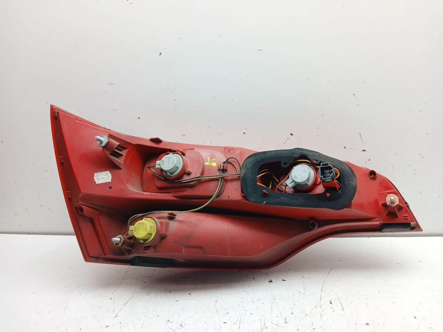 Piloto Trasero Derecho para Audi Q7 (4Lb)