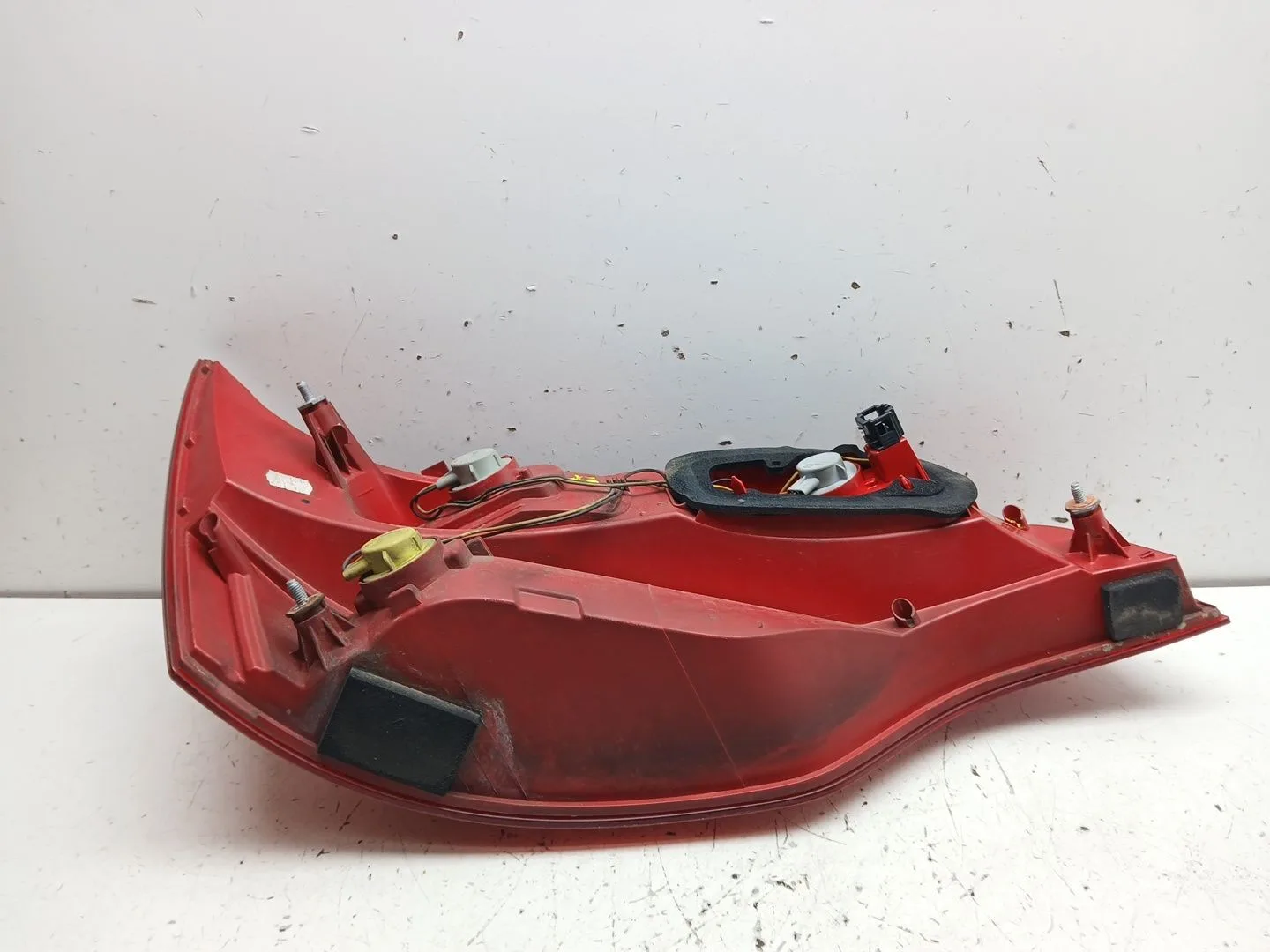 Piloto Trasero Derecho para Audi Q7 (4Lb)