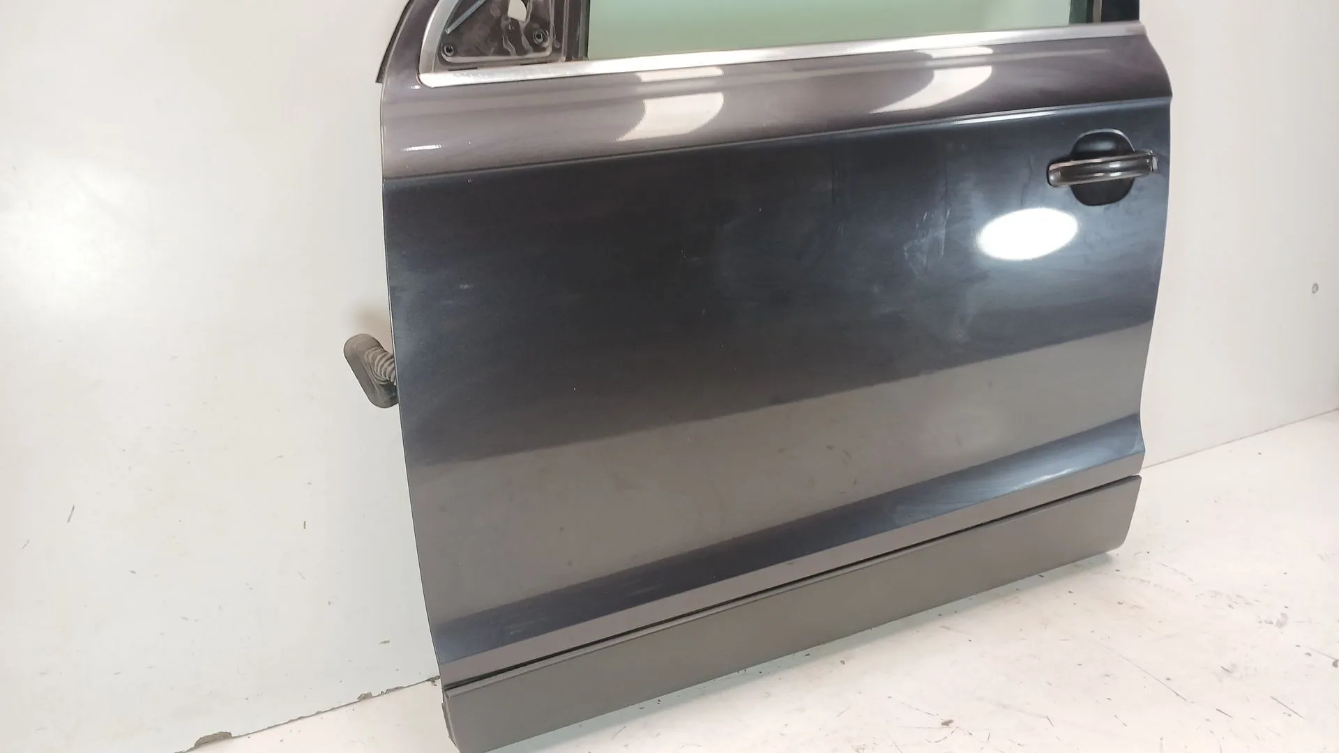 Puerta Delantera Izquierda para Audi Q7 (4Lb)