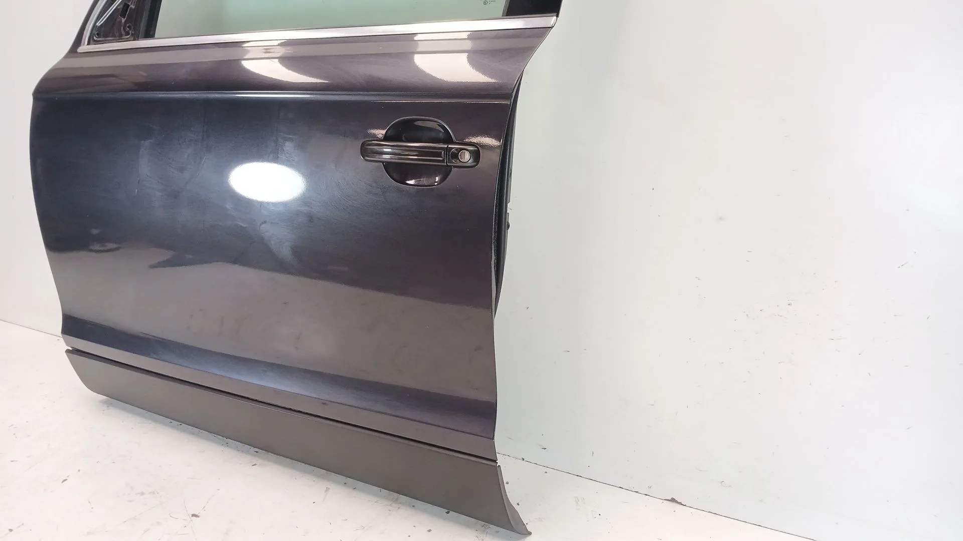Puerta Delantera Izquierda para Audi Q7 (4Lb)