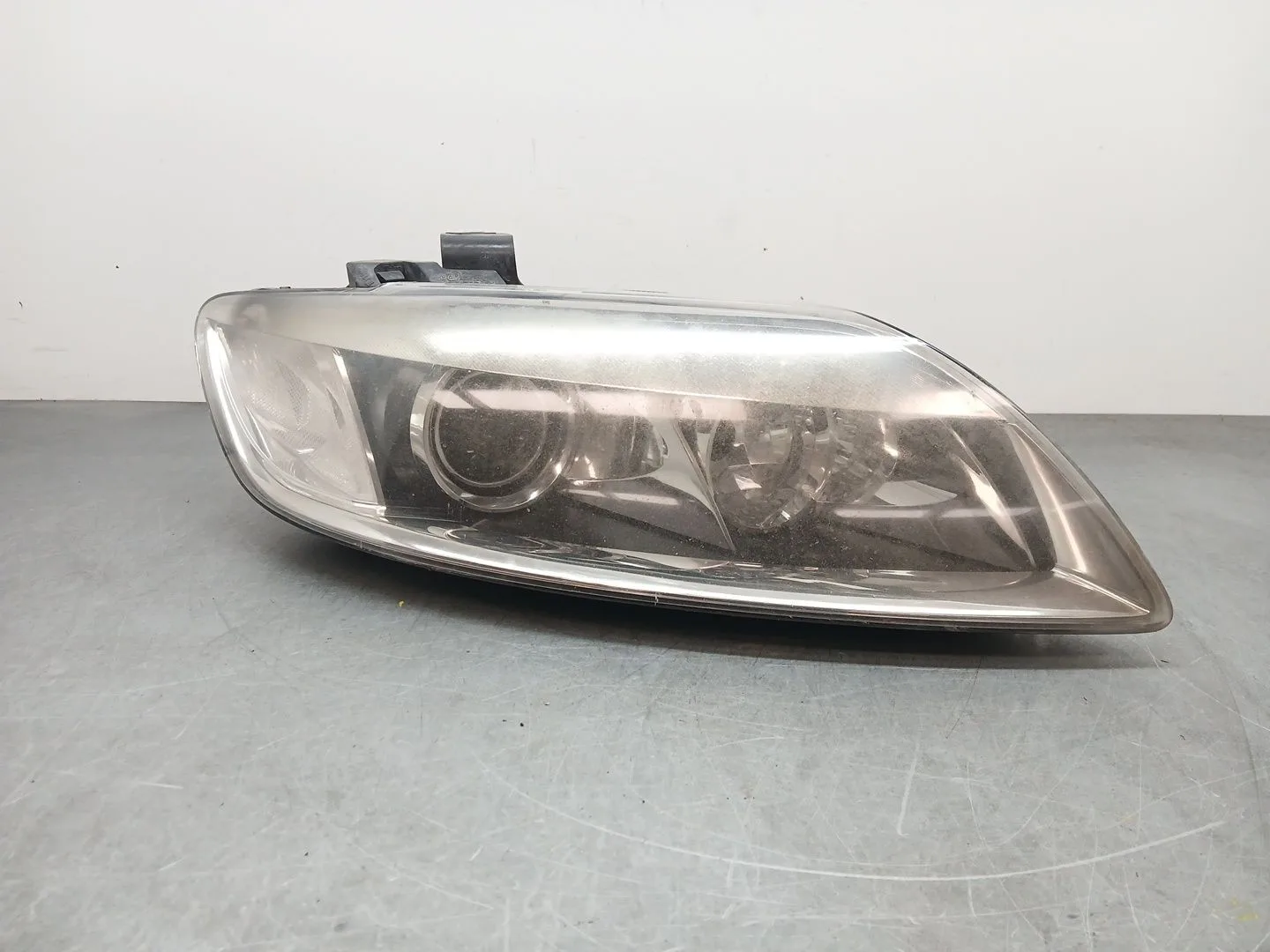 Faro Derecho para Audi Q7 (4L)