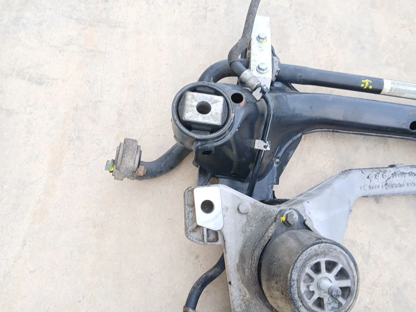 Puente Delantero para Audi Q7 (4L)