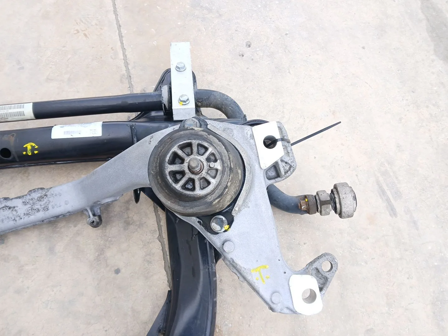 Puente Delantero para Audi Q7 (4L)