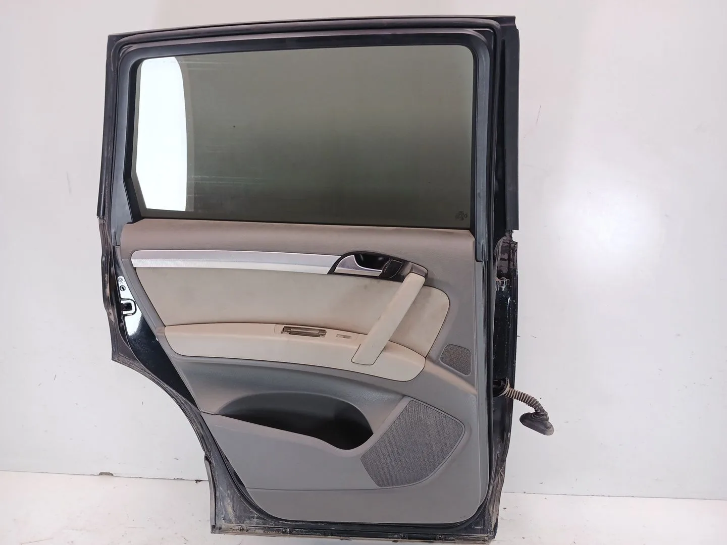 Puerta Trasera Izquierda para Audi Q7 (4L)