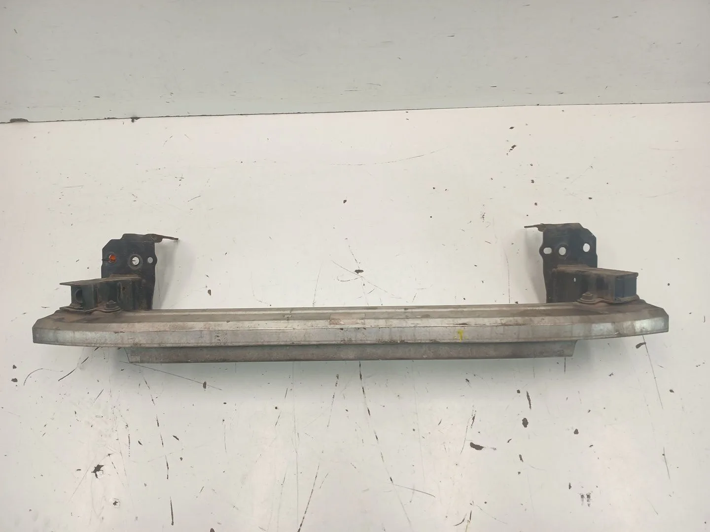Refuerzo Paragolpes Delantero para Audi Q7 (4L)