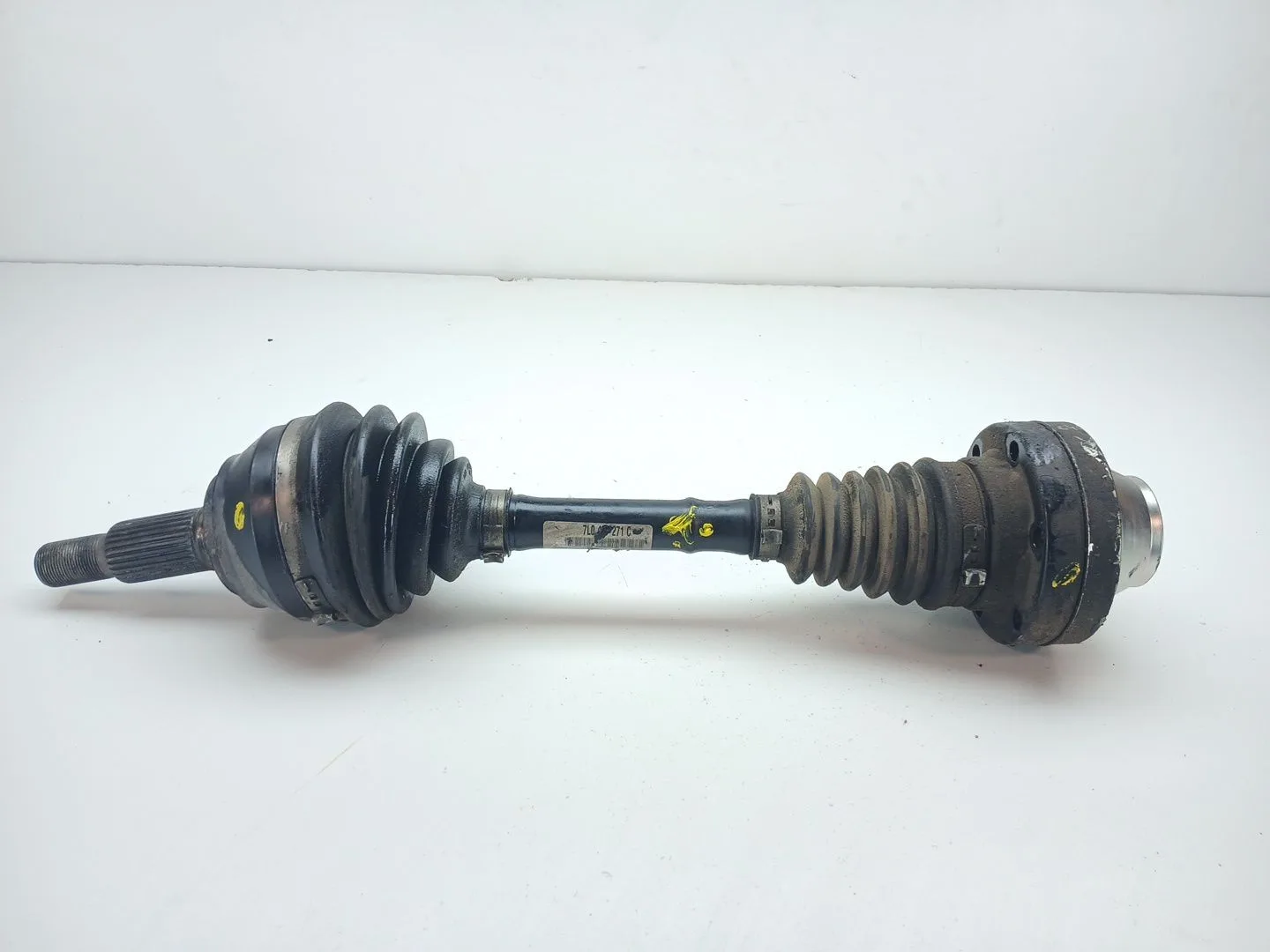 Transmision Delantera Izquierda para Audi Q7 (4L)