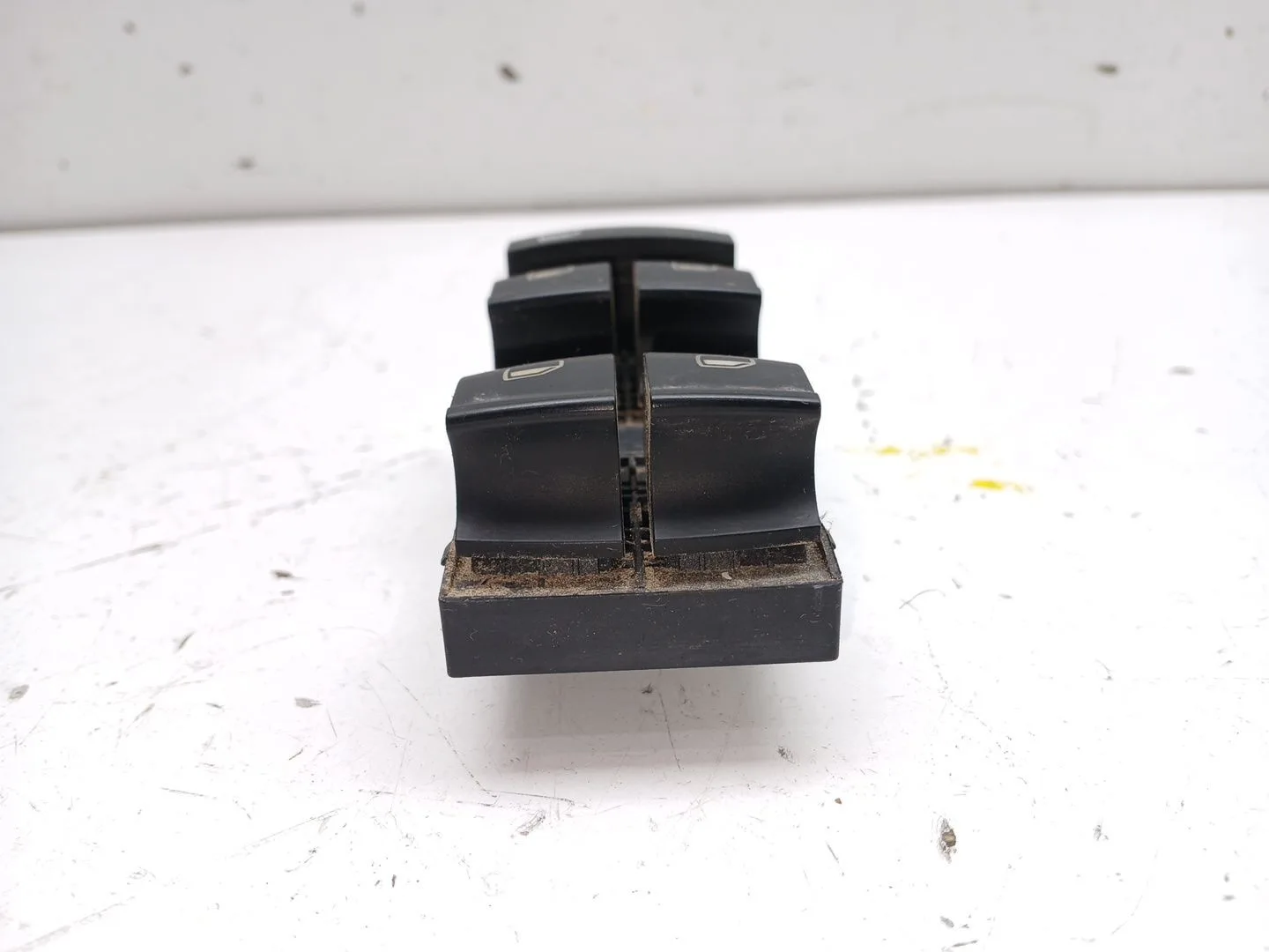 Mando Elevalunas Delantero Izquierdo para Audi Q7 (4L)