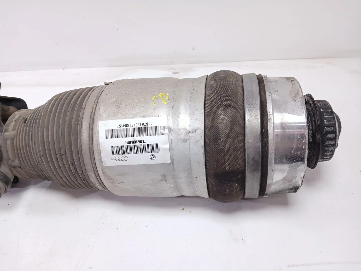 Amortiguador Delantero Derecho para Audi Q7 (4L)