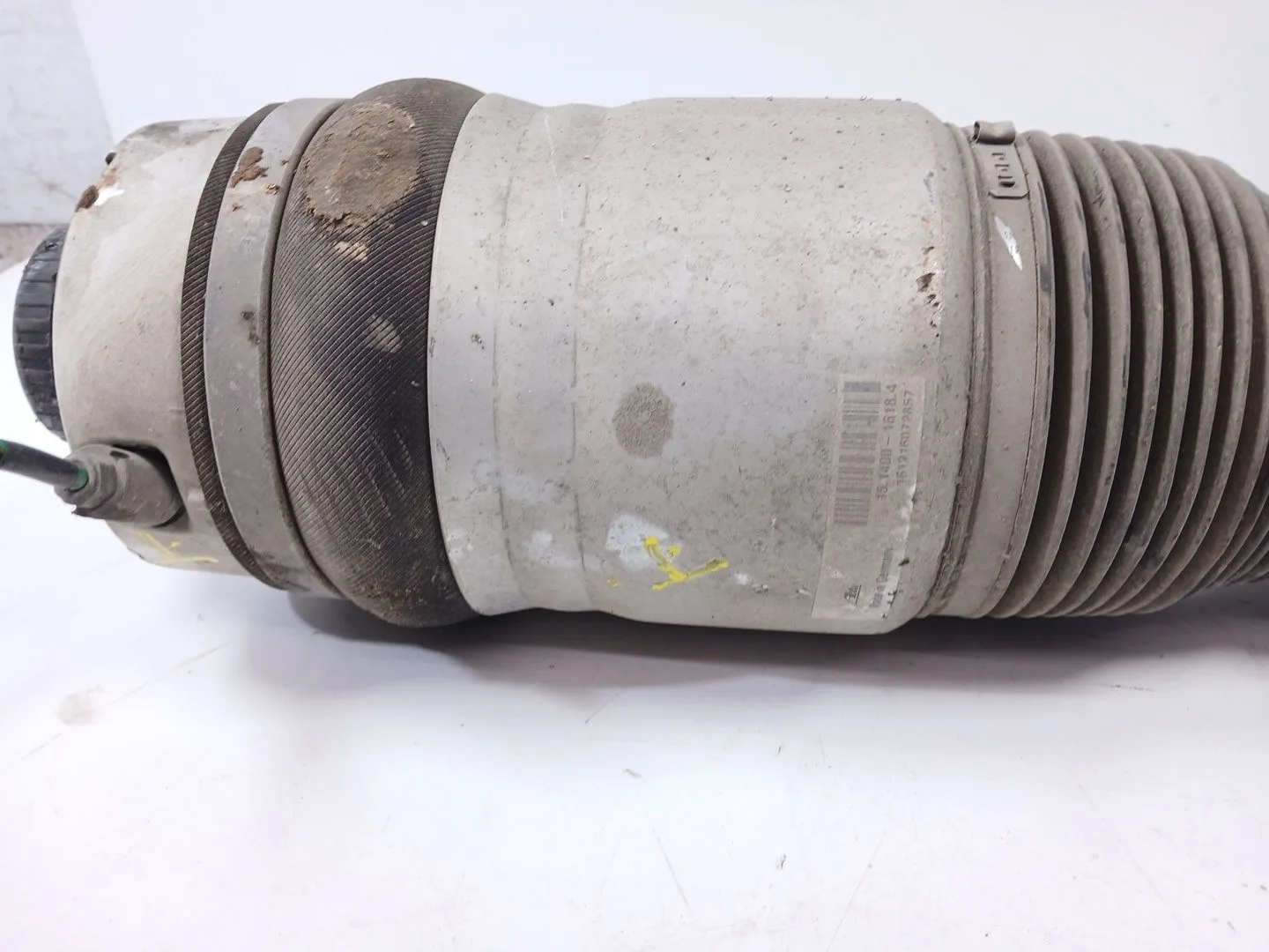 Amortiguador Delantero Derecho para Audi Q7 (4L)