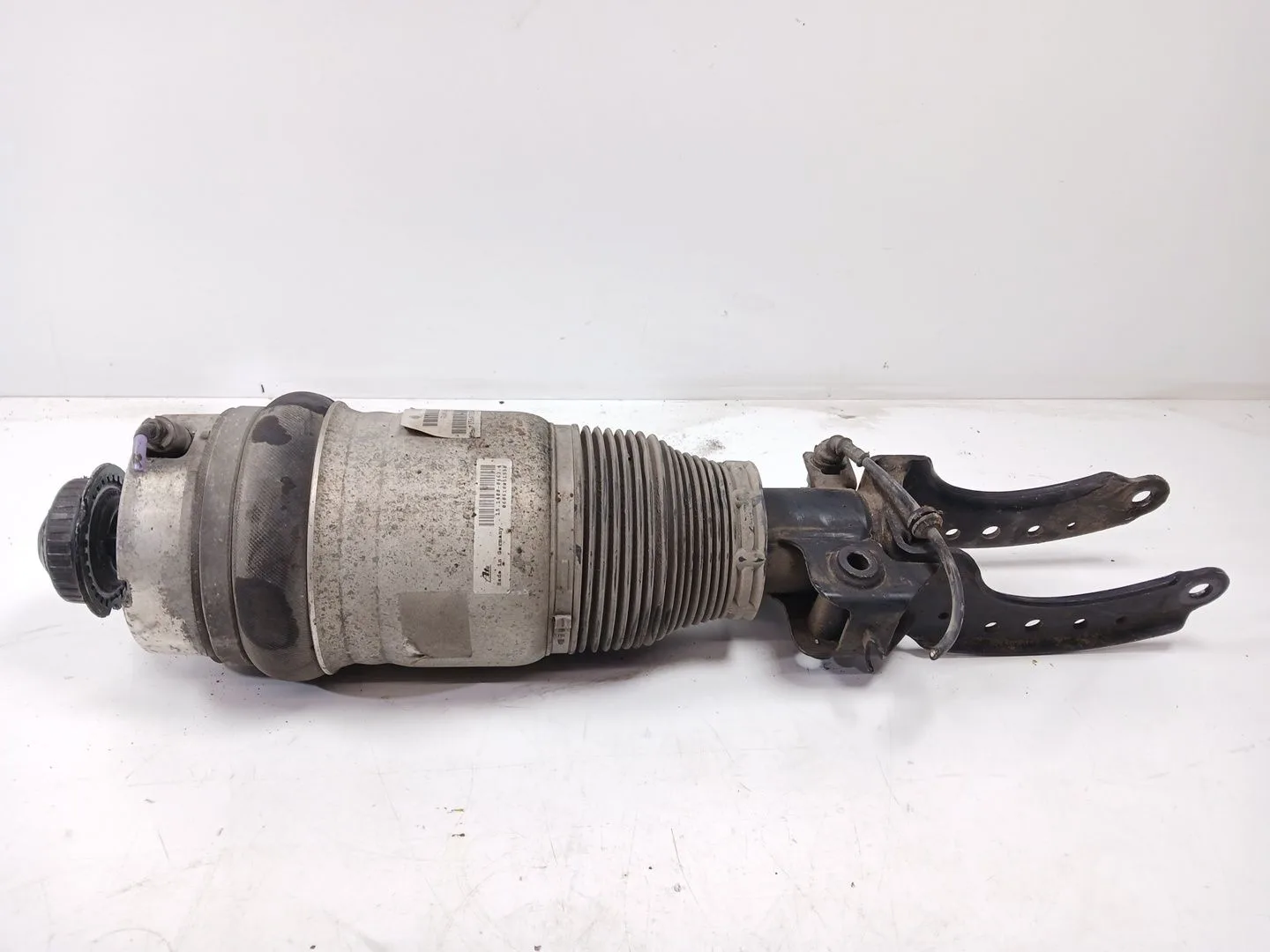 Amortiguador Delantero Izquierdo para Audi Q7 (4L)