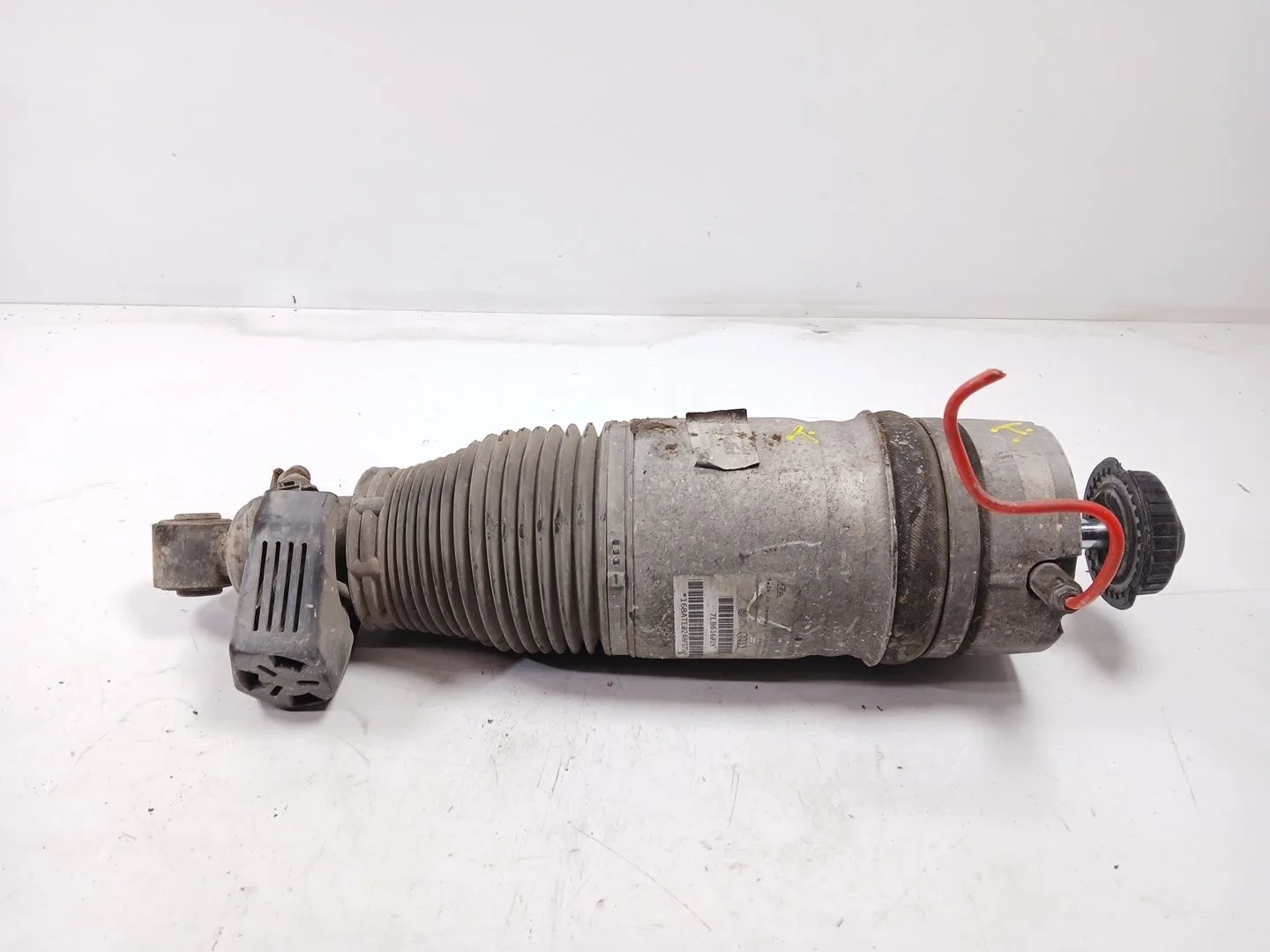 Amortiguador Trasero Izquierdo para Audi Q7 (4L)