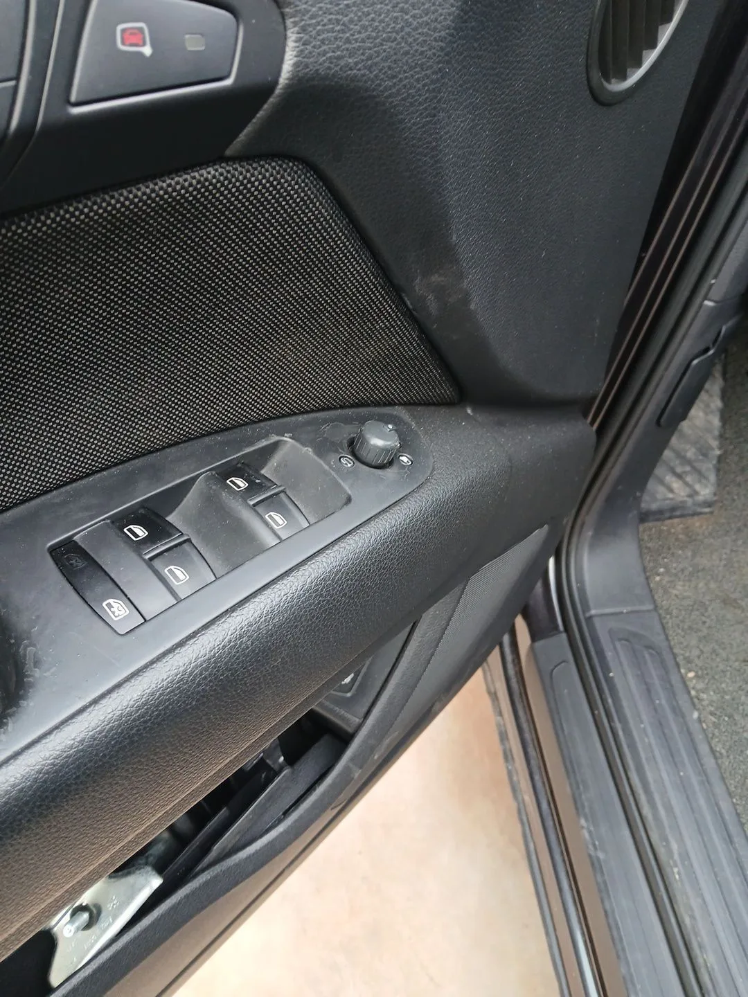 Mando Elevalunas Delantero Izquierdo para Audi Q7 (4Lb)