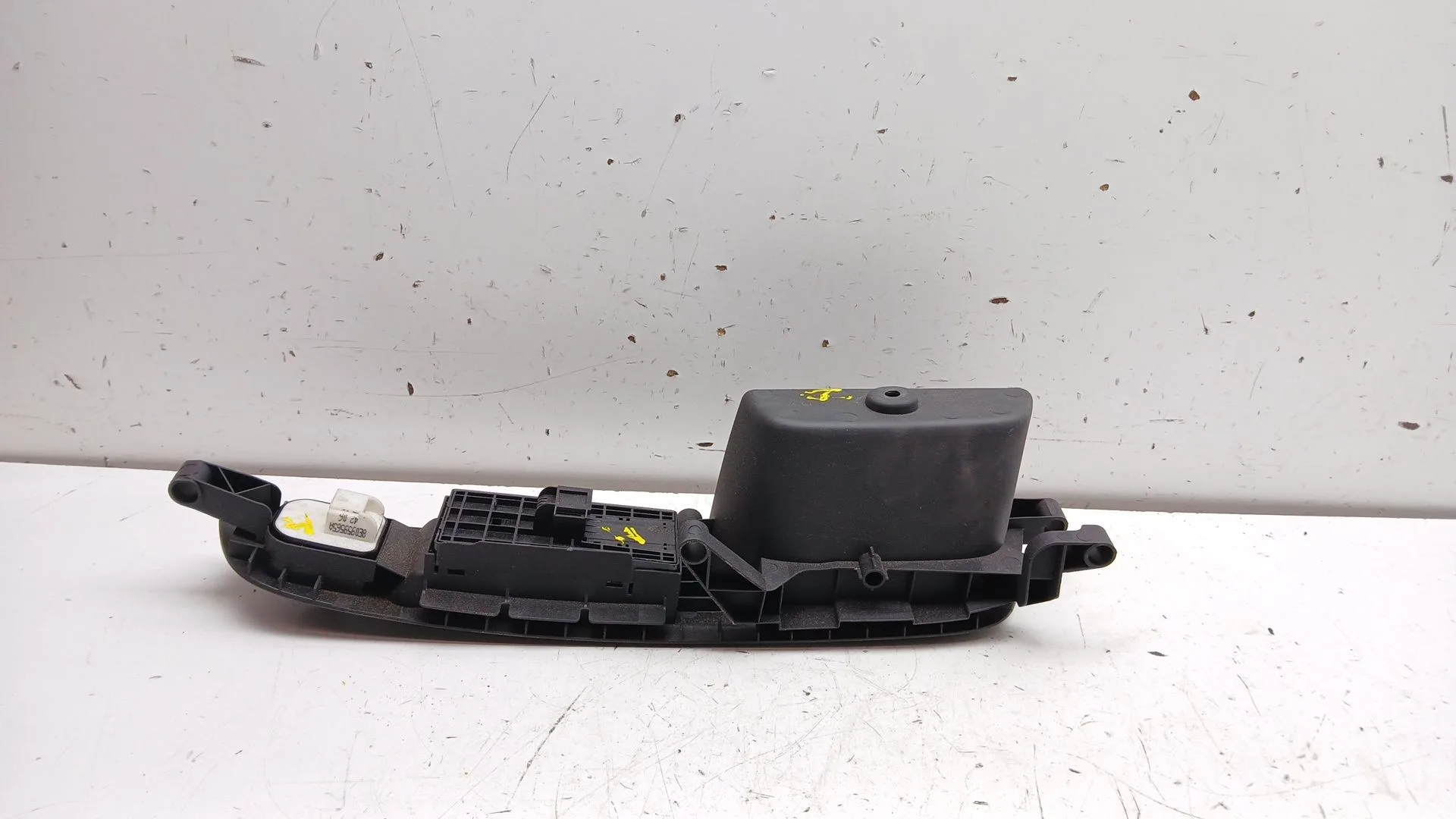 Mando Elevalunas Delantero Izquierdo para Audi Q7 (4Lb)