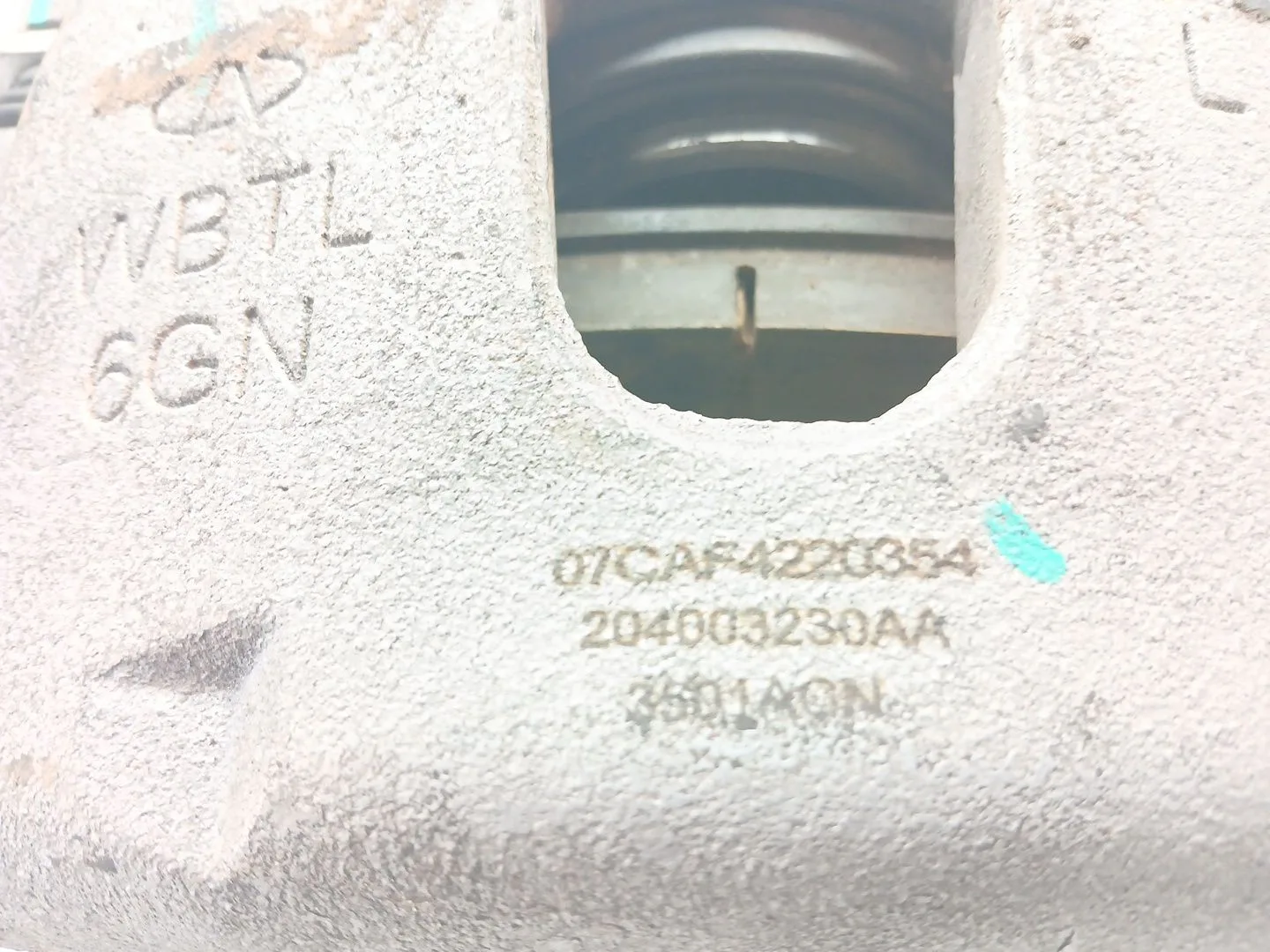 Pinza Freno Delantera Izquierda para Omoda 5