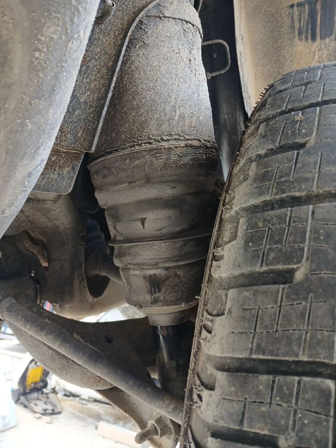 Amortiguador Trasero Derecho para Land Rover Discovery Iv (L319)