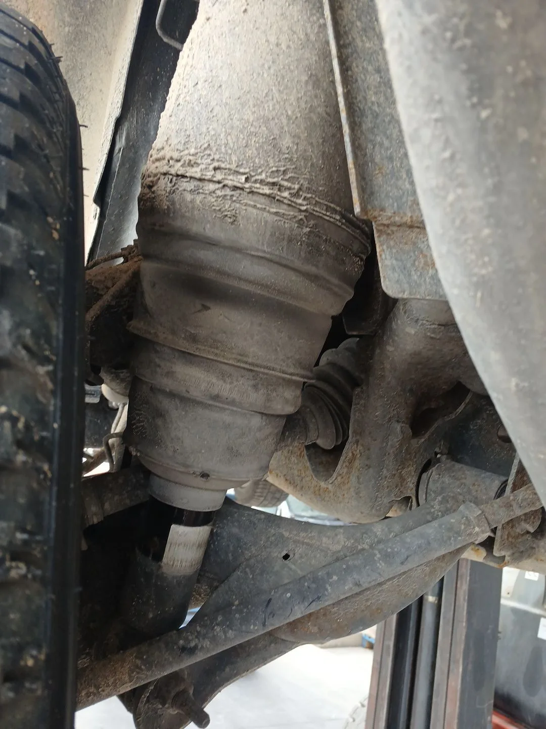 Amortiguador Trasero Izquierdo para Land Rover Discovery Iv (L319)
