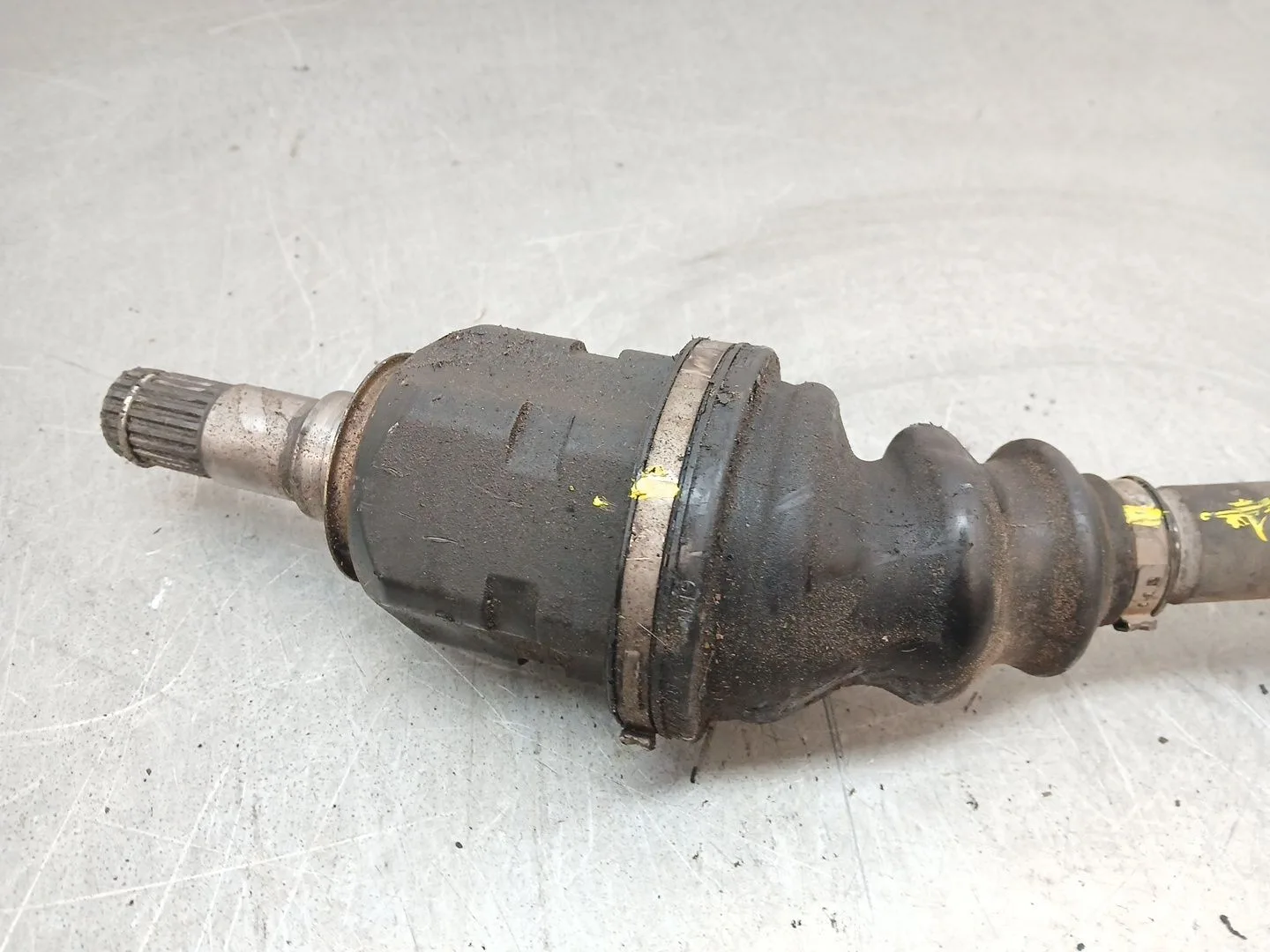 Transmision Delantera Izquierda para Toyota Corolla Station Wagon (_E12_)
