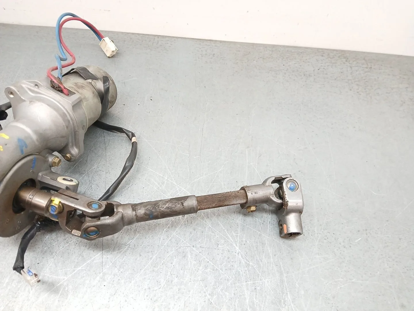 Columna Direccion para Toyota Corolla Station Wagon (_E12_)